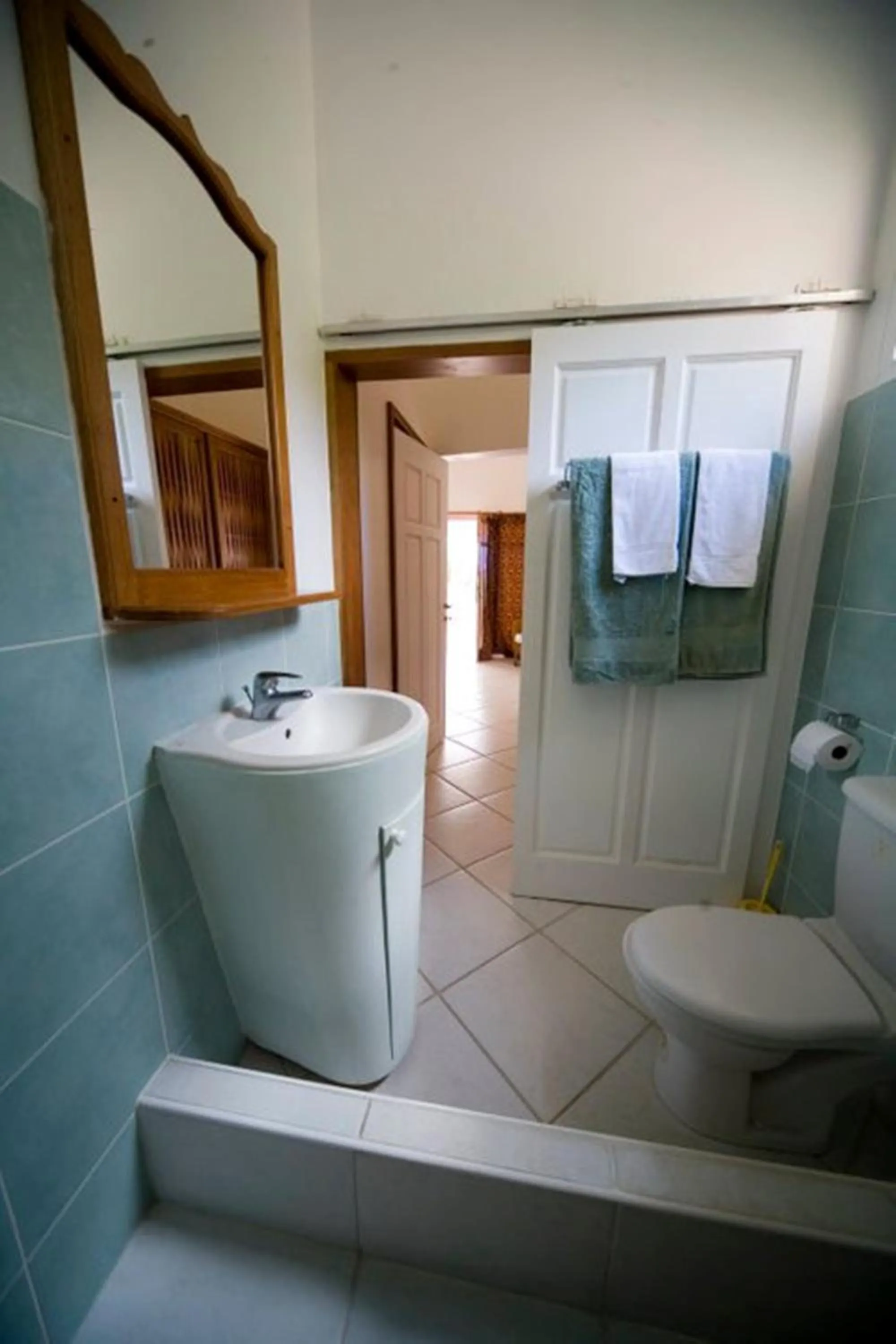 Bathroom in Tobago Hibiscus Golf Villas & Appartments