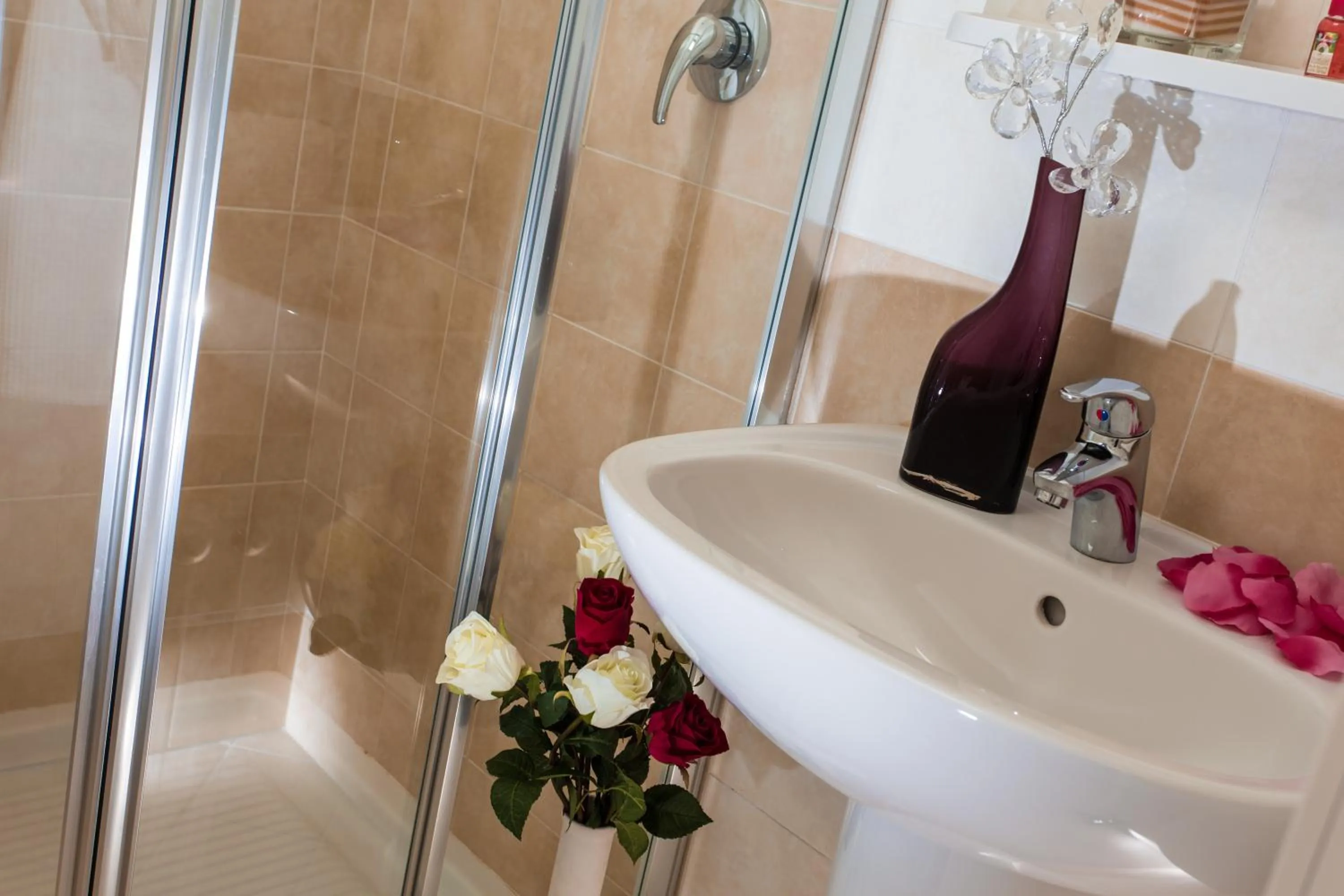 Bathroom in Hotel Ben Hur