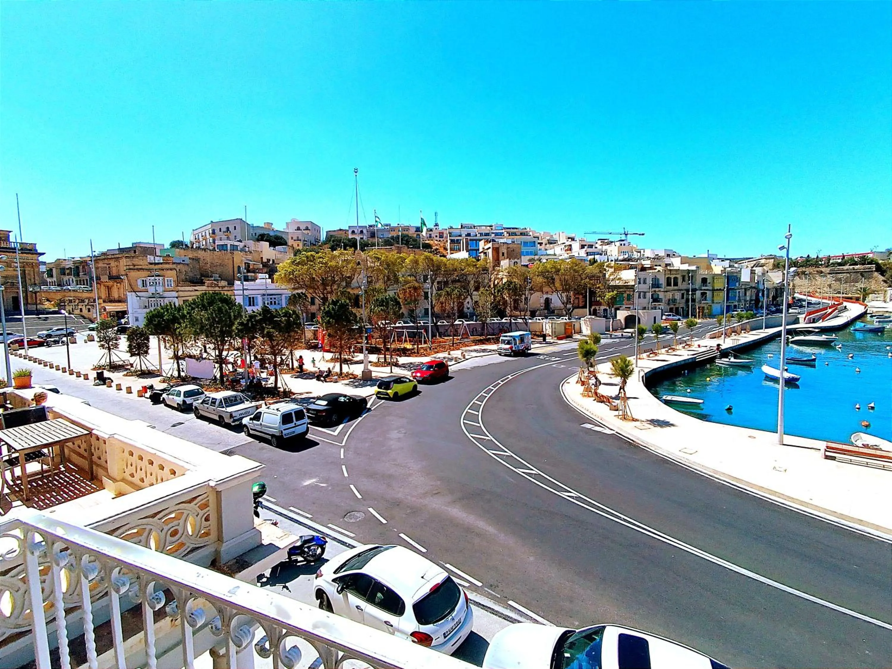 Beautiful large Sea Front Duplex Loft