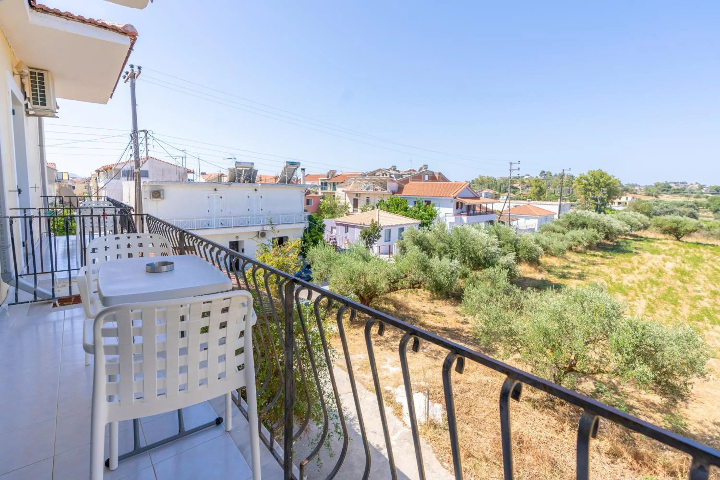 Property building in Ammousa Hotel Apartments