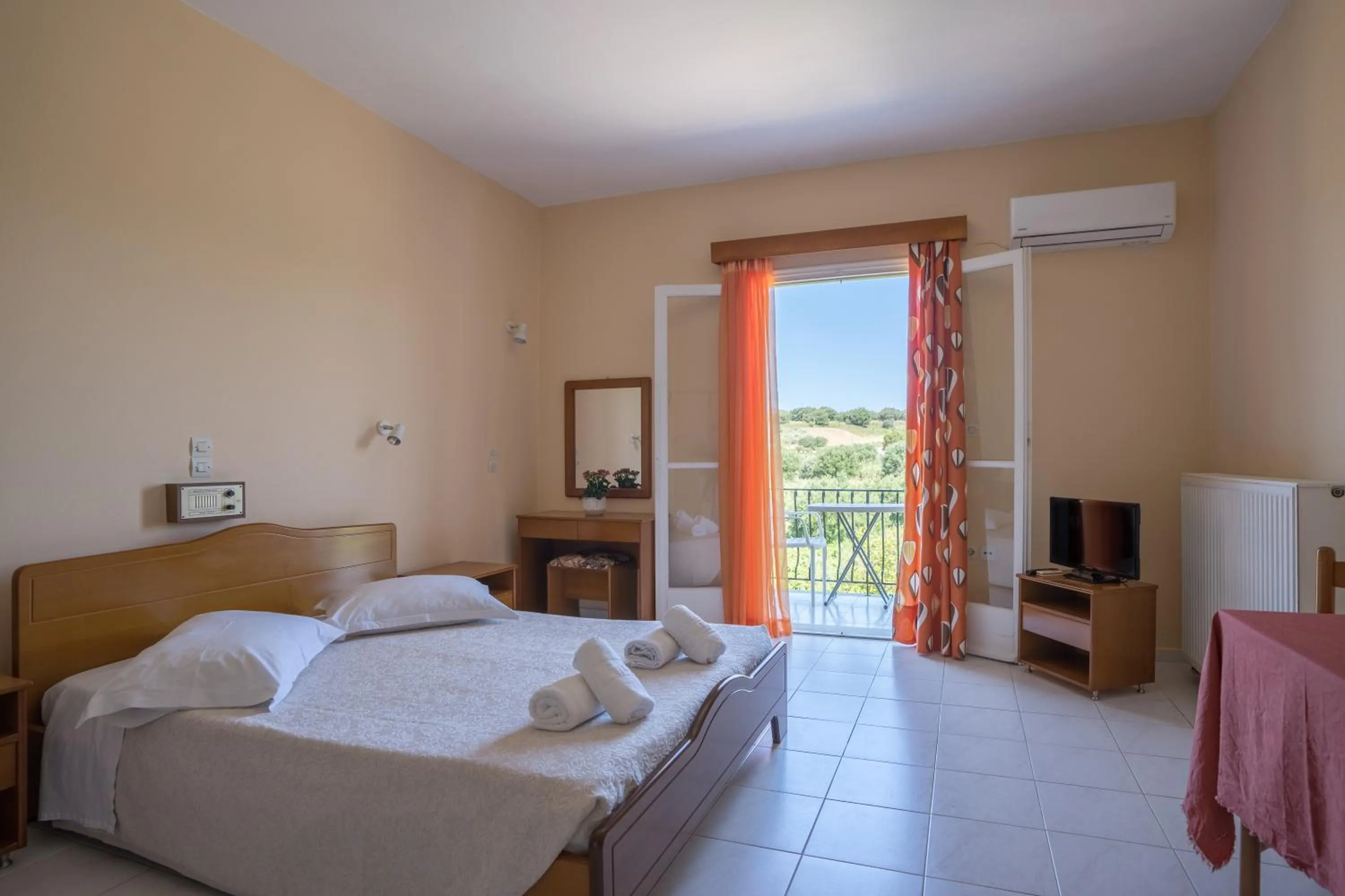 Photo of the whole room, Bed in Ammousa Hotel Apartments