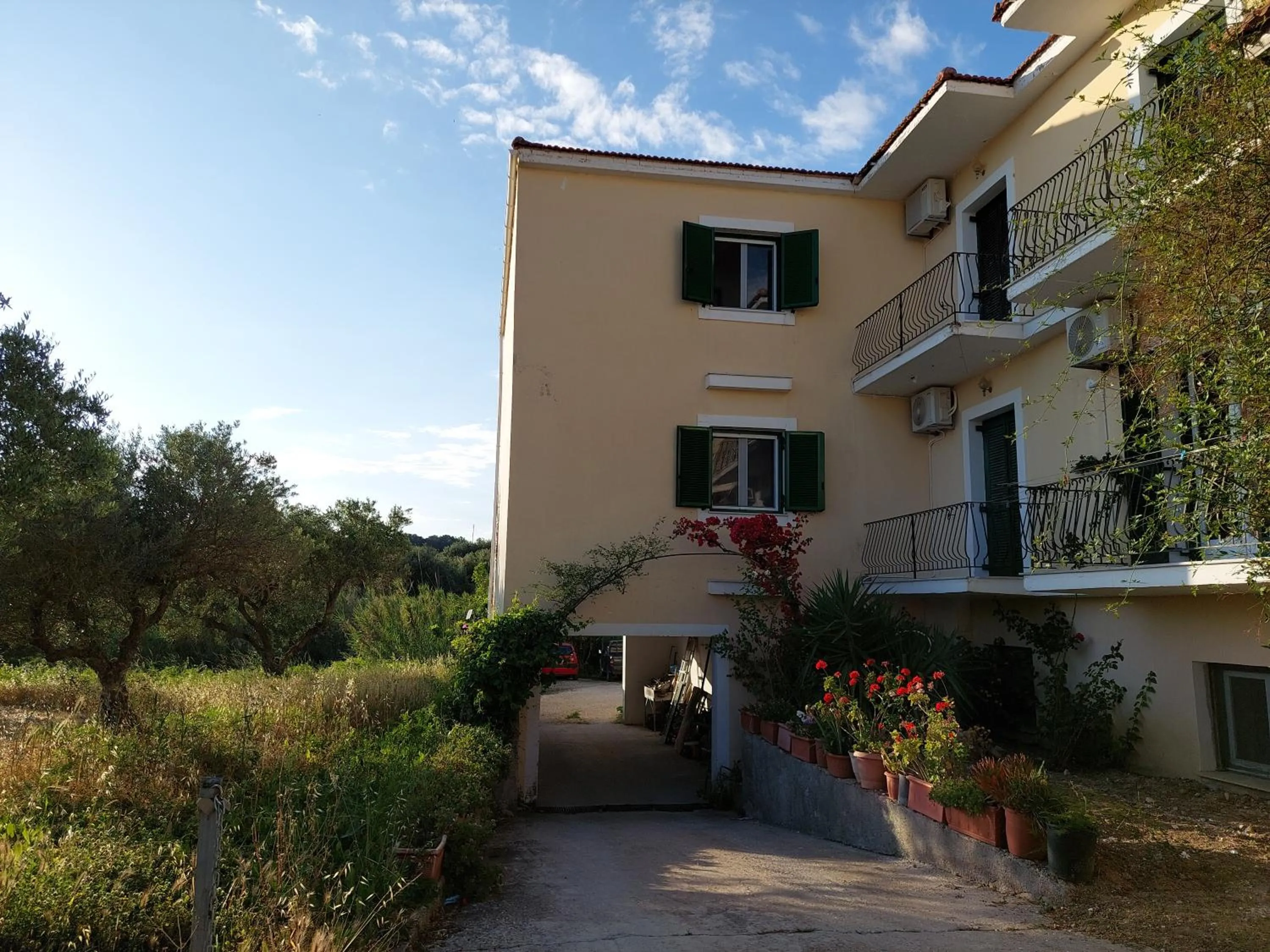 Property building in Ammousa Hotel Apartments