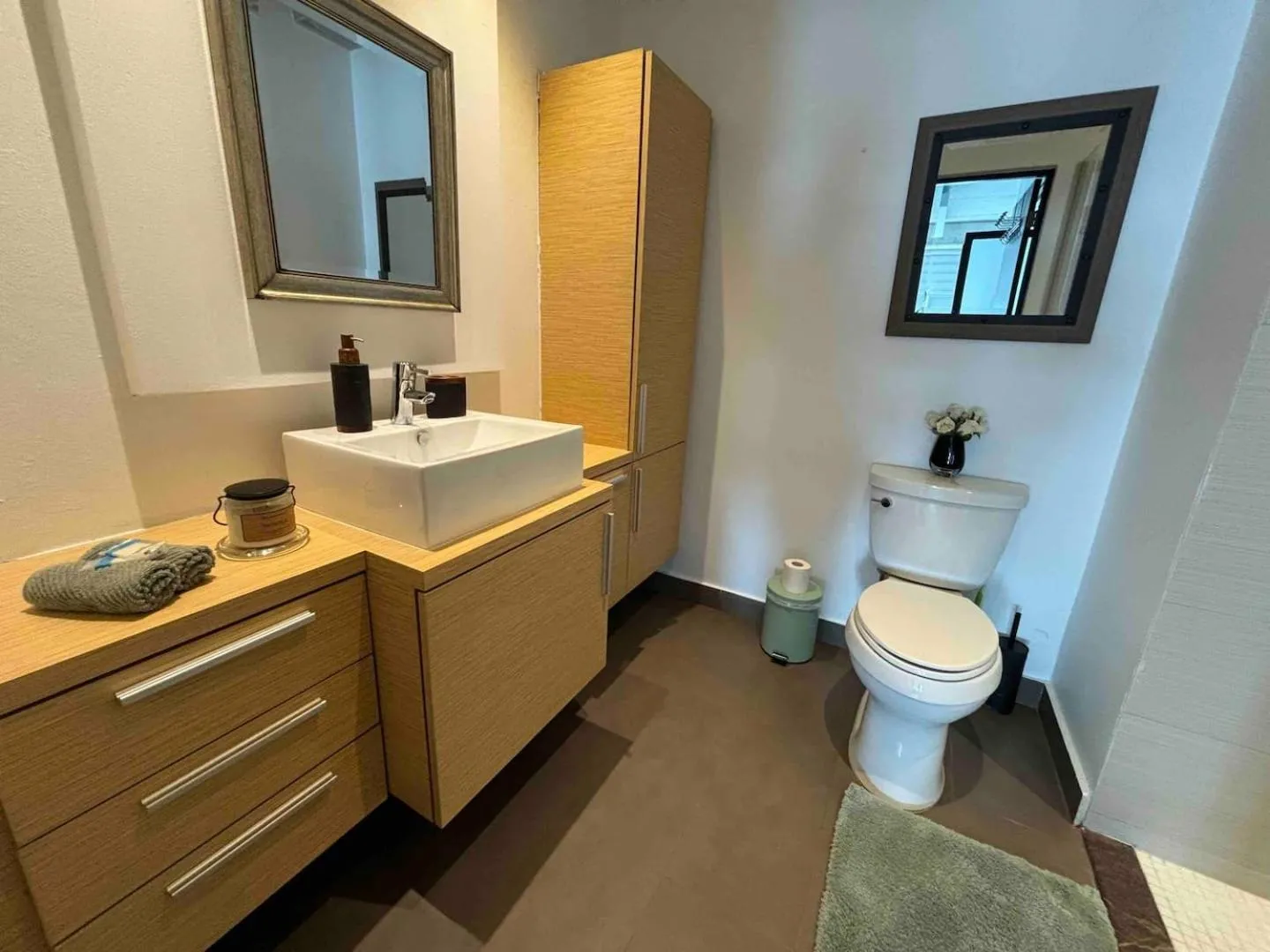 Bathroom in Atlantis Loft Studio by Stay Here PR