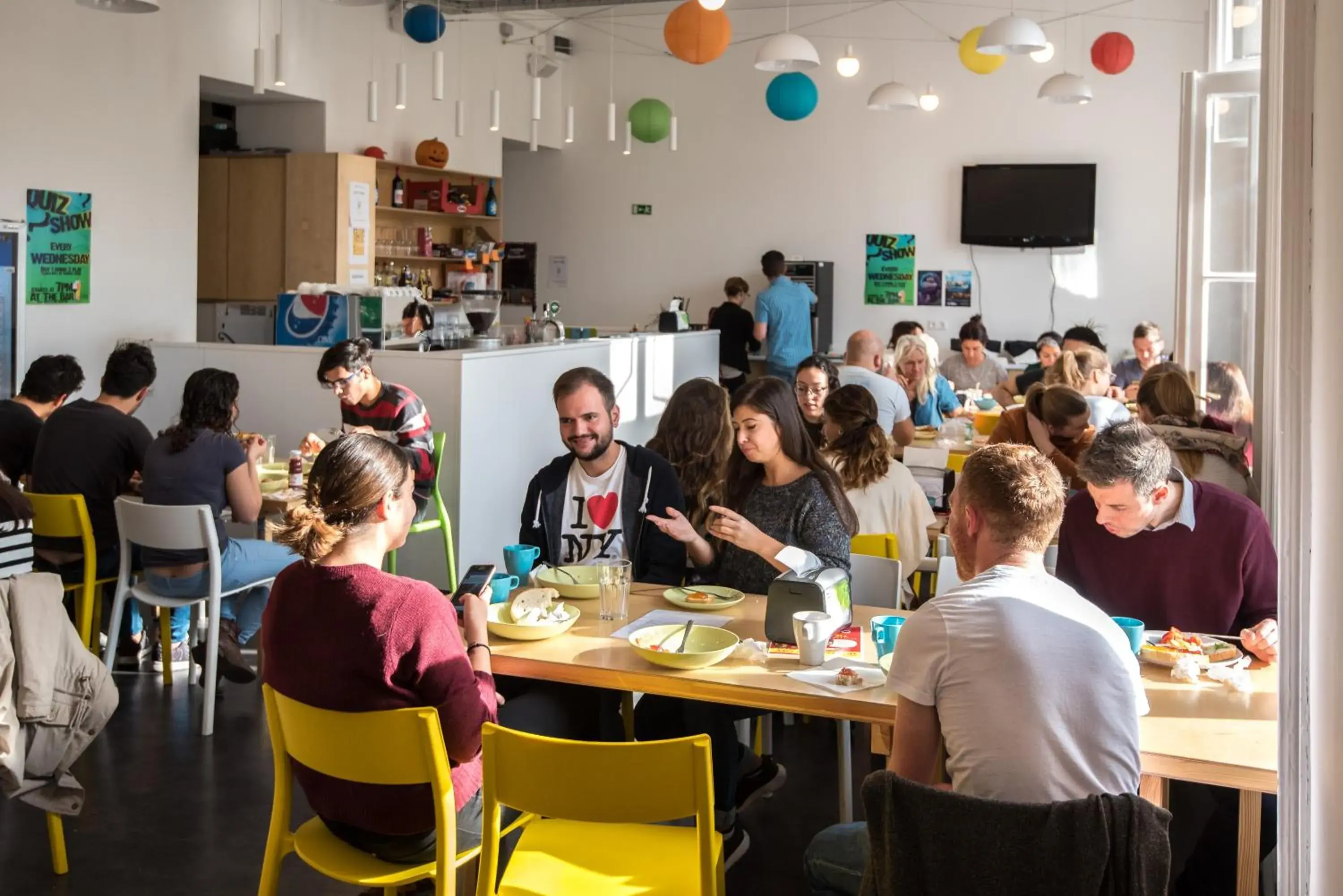 Restaurant/places to eat in Avenue Hostel Restaurant/places to eat in Avenue Hostel