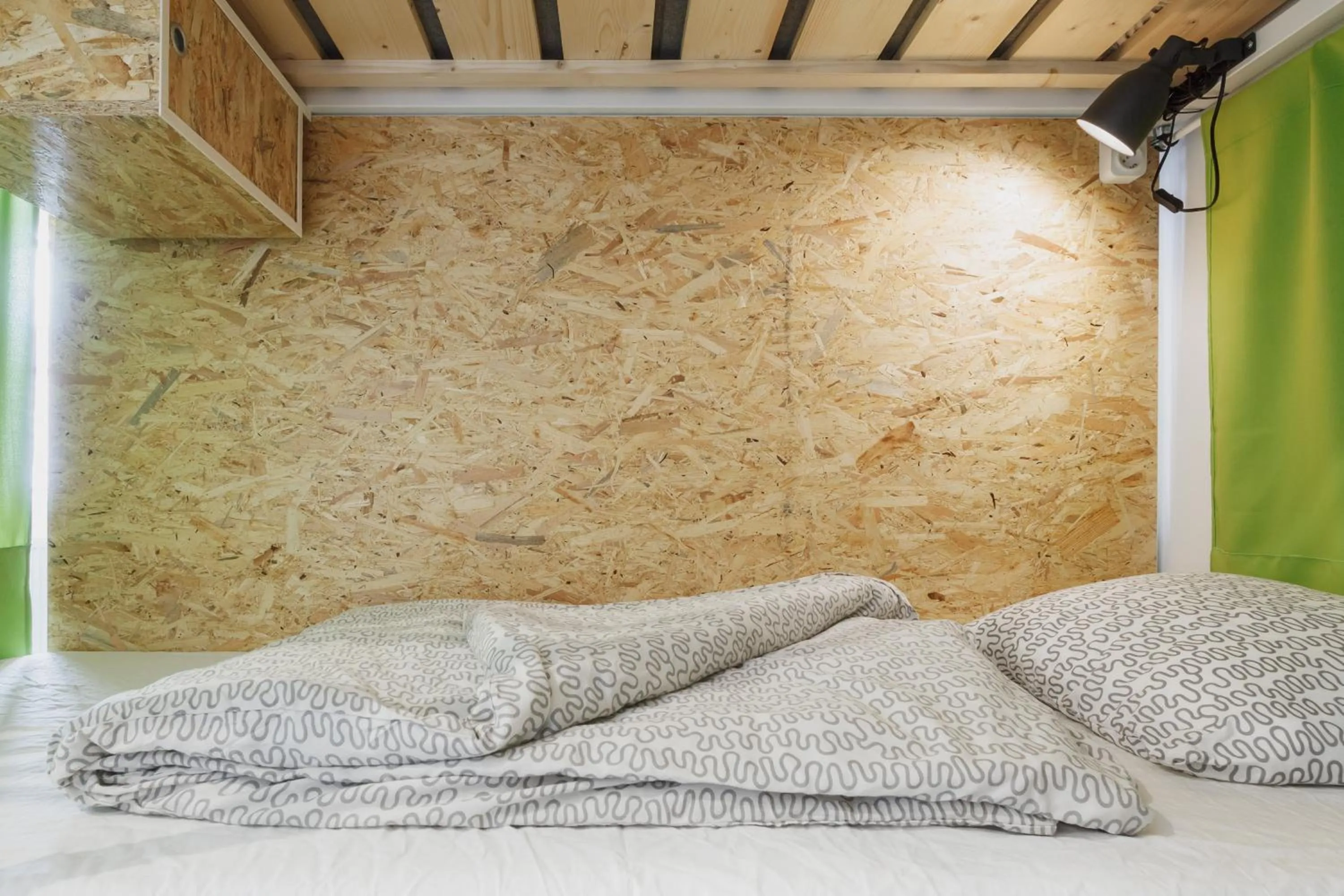 Day, Bed in Avenue Hostel