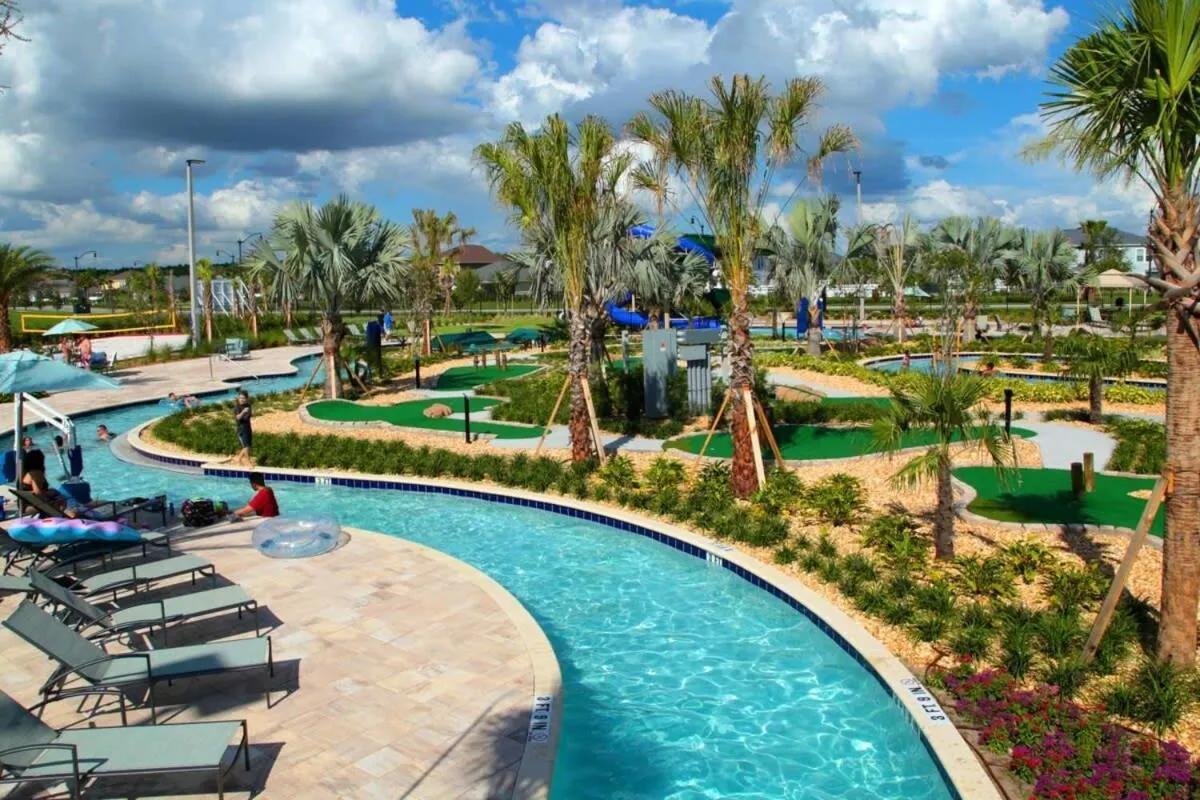 Spacious Beautiful 3-BR Condo Prime Location