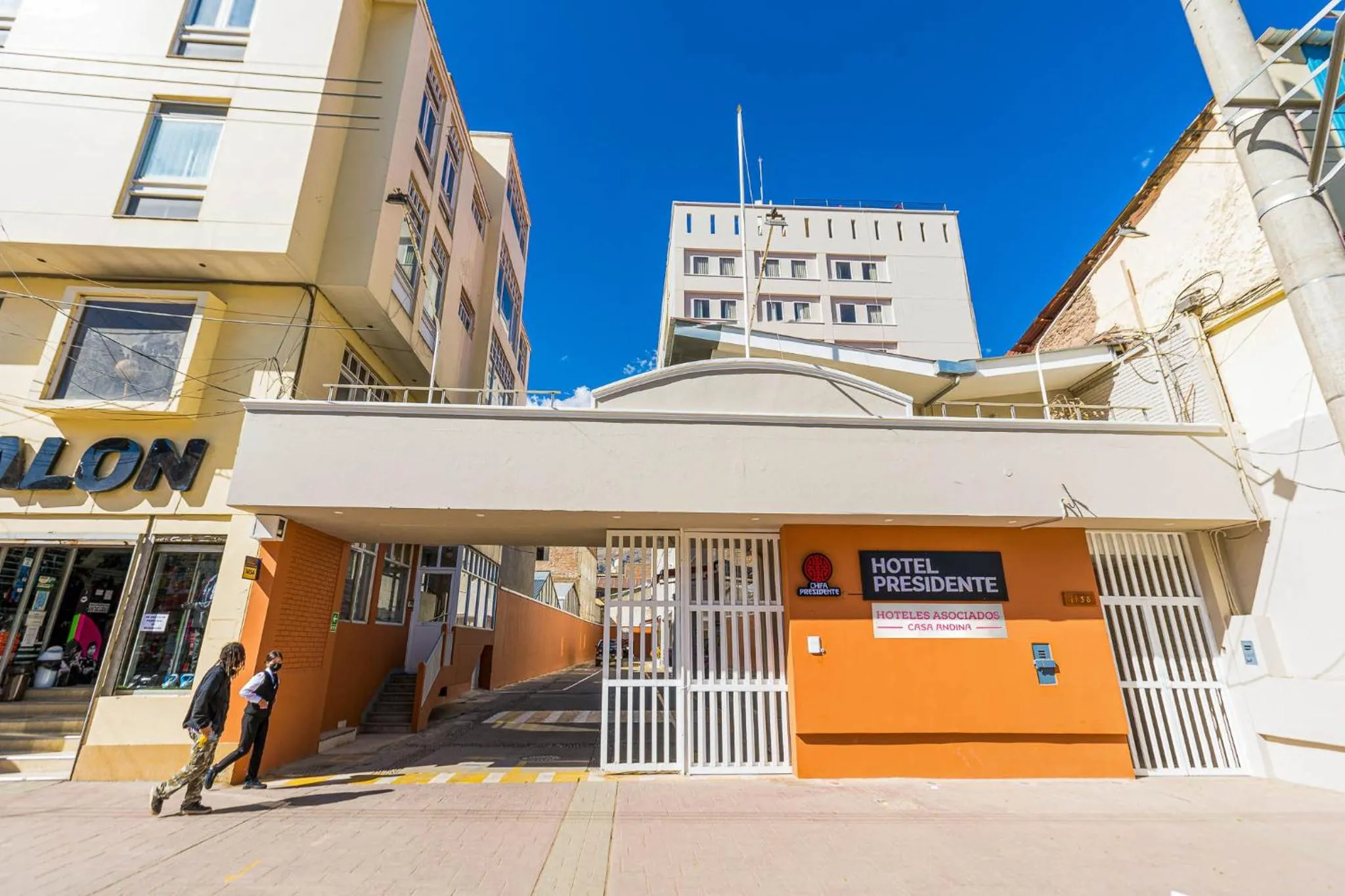 Facade/entrance in Hotel Presidente Huancayo - Asociado Casa Andina