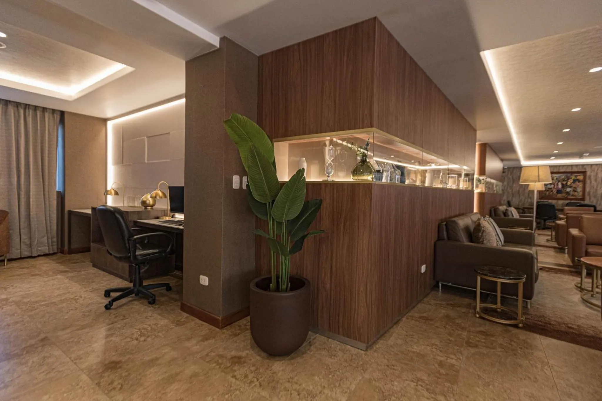 Lobby or reception in Hotel Presidente Huancayo - Asociado Casa Andina