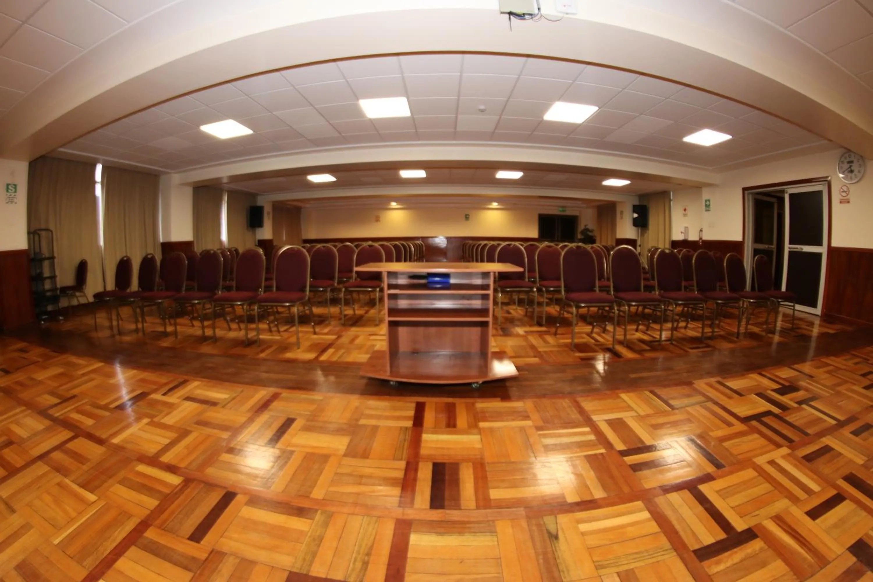 Meeting/conference room in Hotel Presidente Huancayo - Asociado Casa Andina