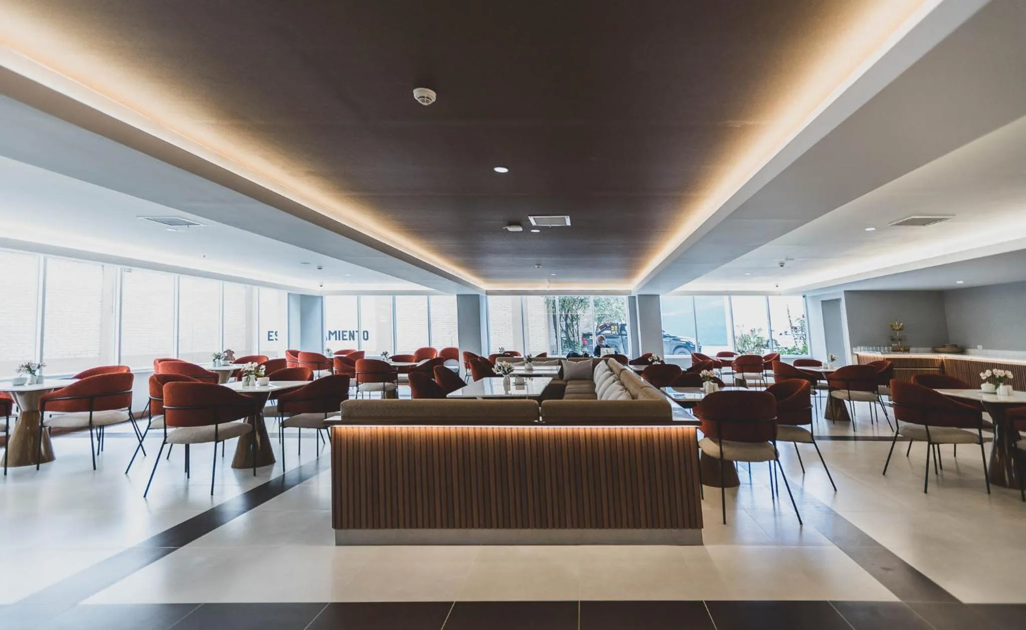 Lobby or reception in Hotel Presidente Huancayo - Asociado Casa Andina