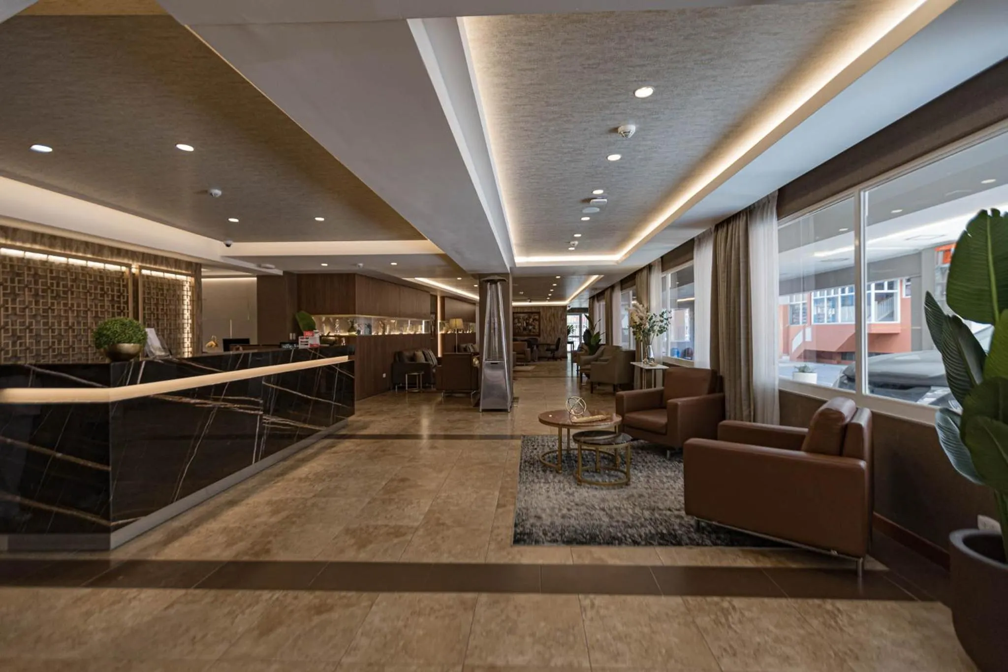 Lobby or reception in Hotel Presidente Huancayo - Asociado Casa Andina