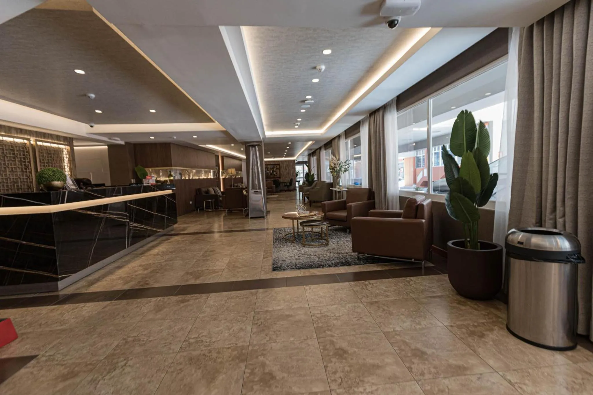 Lobby or reception in Hotel Presidente Huancayo - Asociado Casa Andina