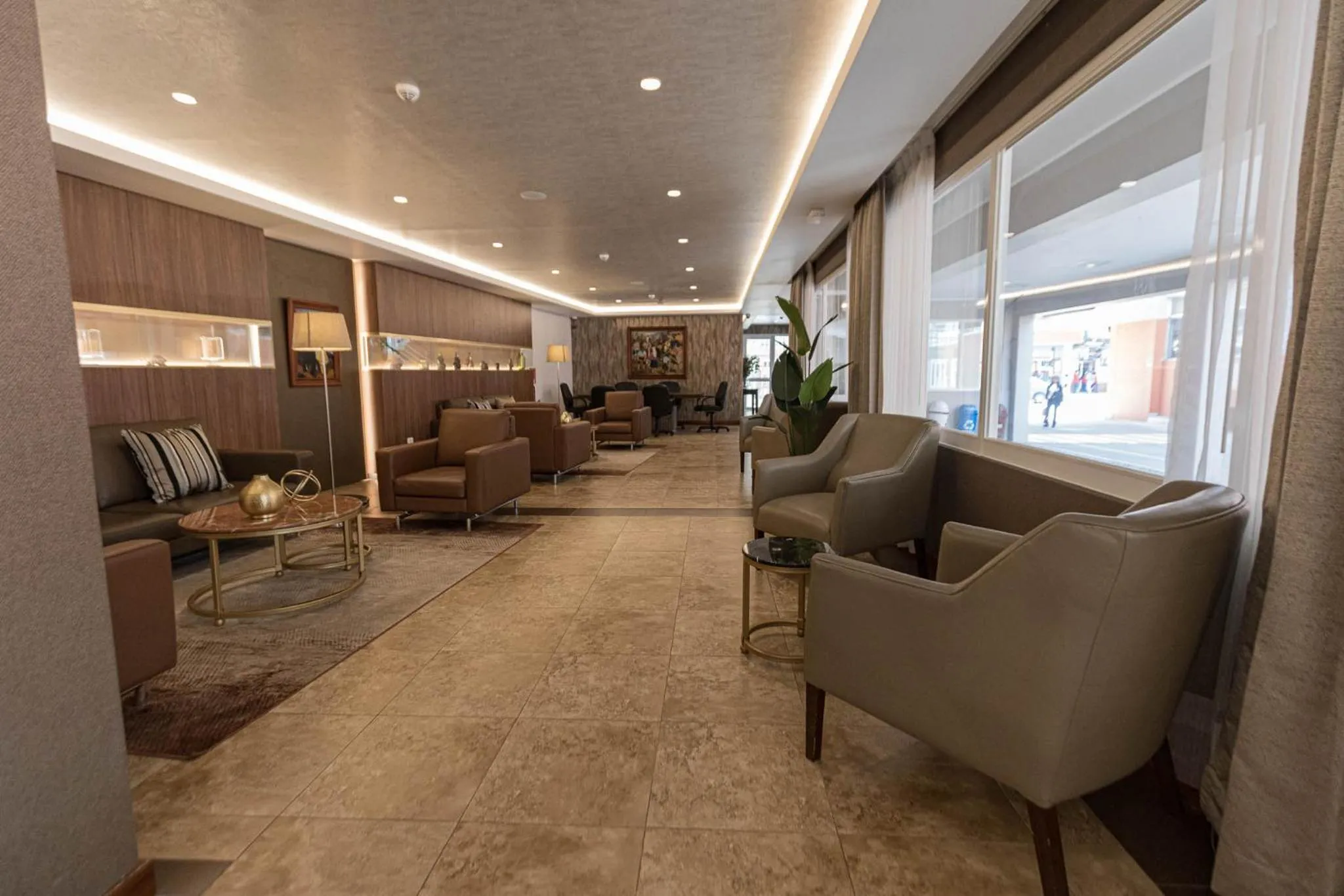Lobby or reception in Hotel Presidente Huancayo - Asociado Casa Andina