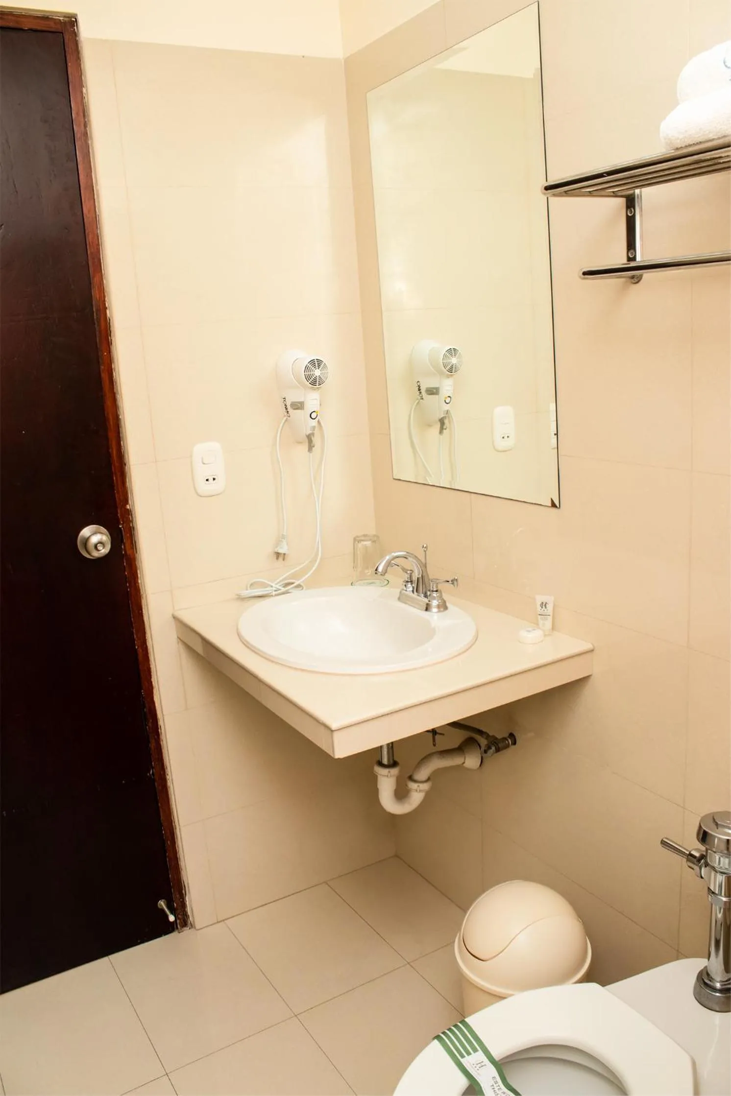 Bathroom in Hotel Presidente Huancayo - Asociado Casa Andina