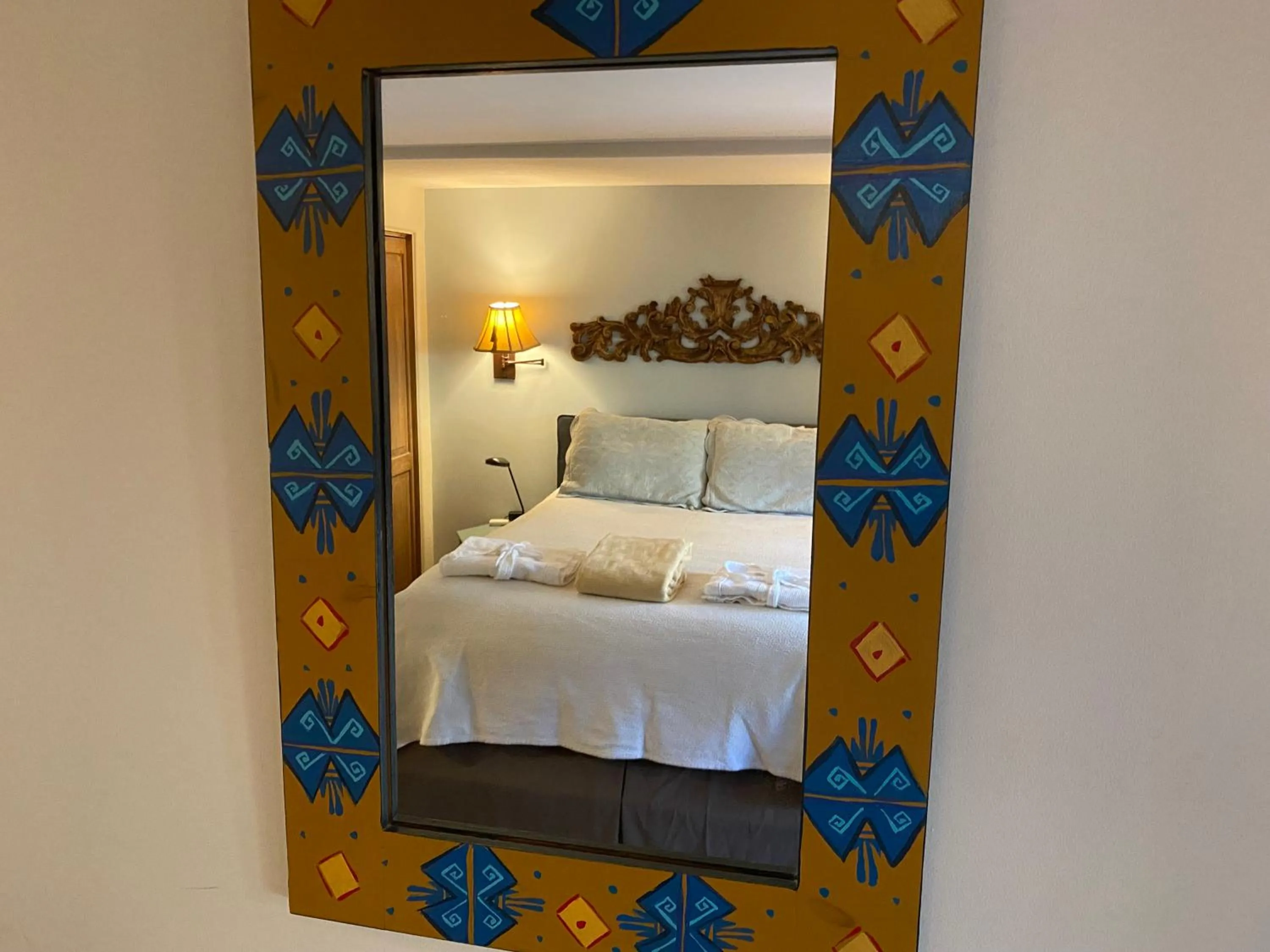 Decorative detail, Bed in Casa de Tres Lunas/House of Three Moons