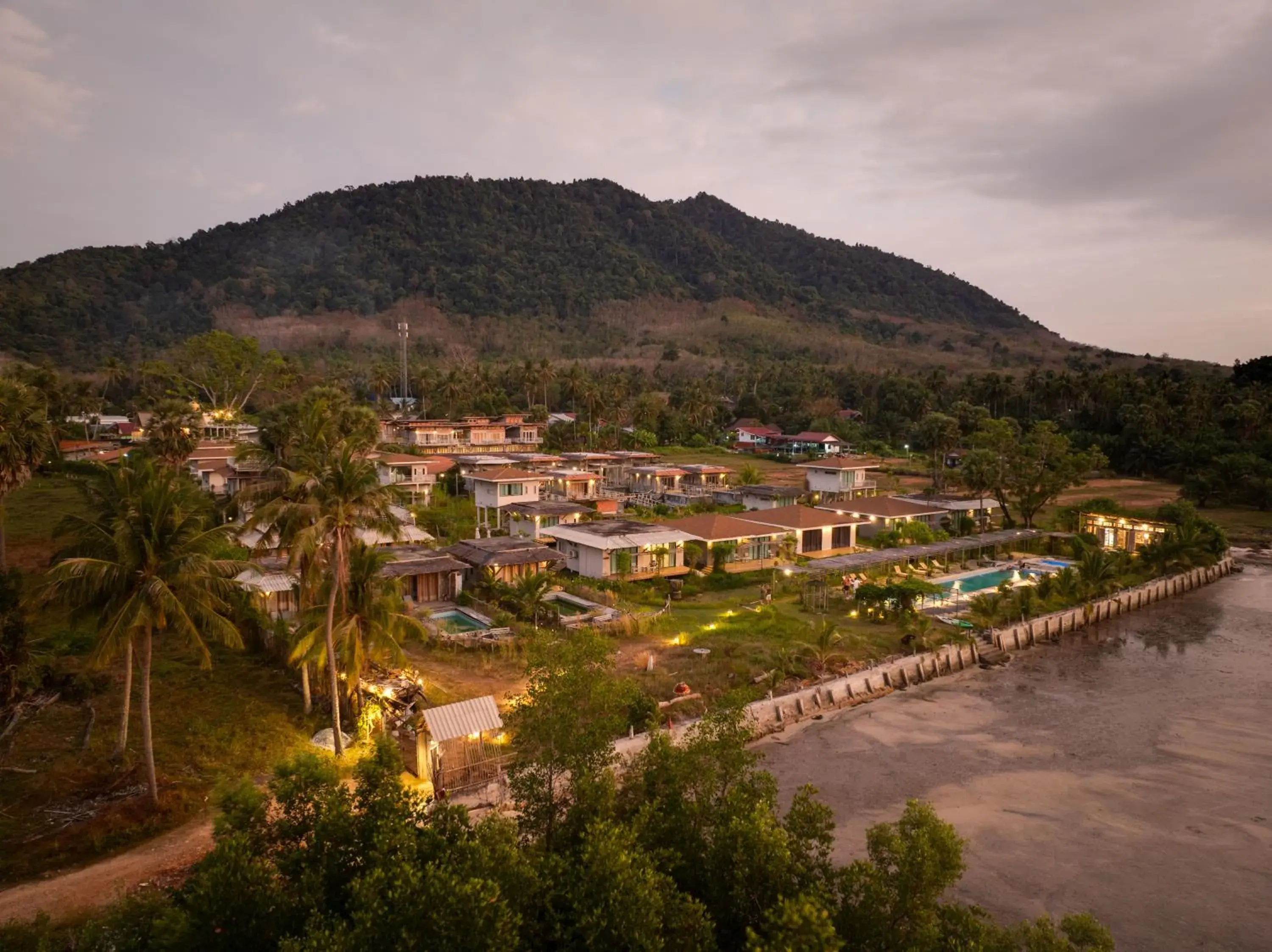 Artisan koh yao yai handcraft beachfront villas. Artisan koh yao yai handcraft beachfront villas.