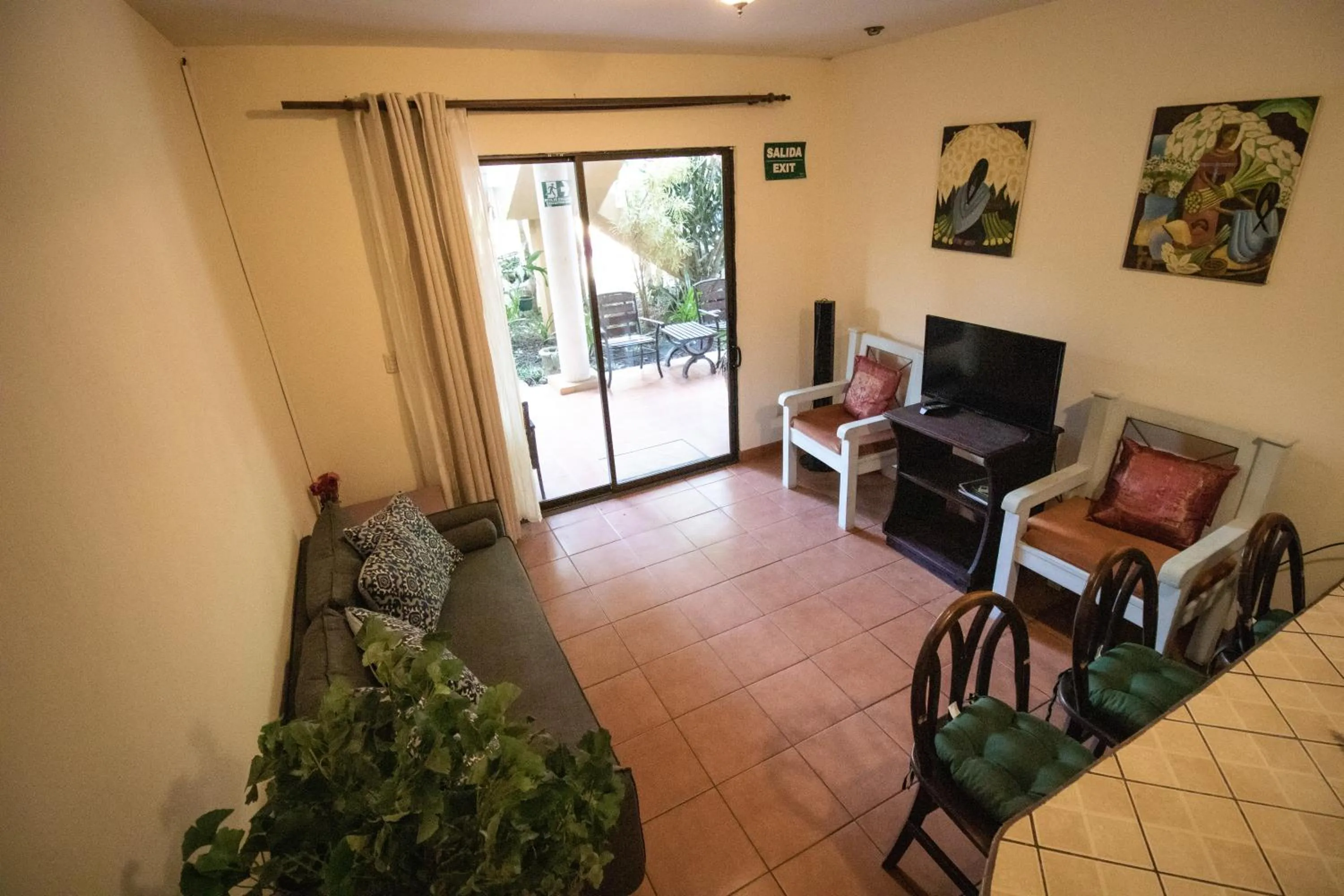 Apartment with Garden View in Anona Guesthouse