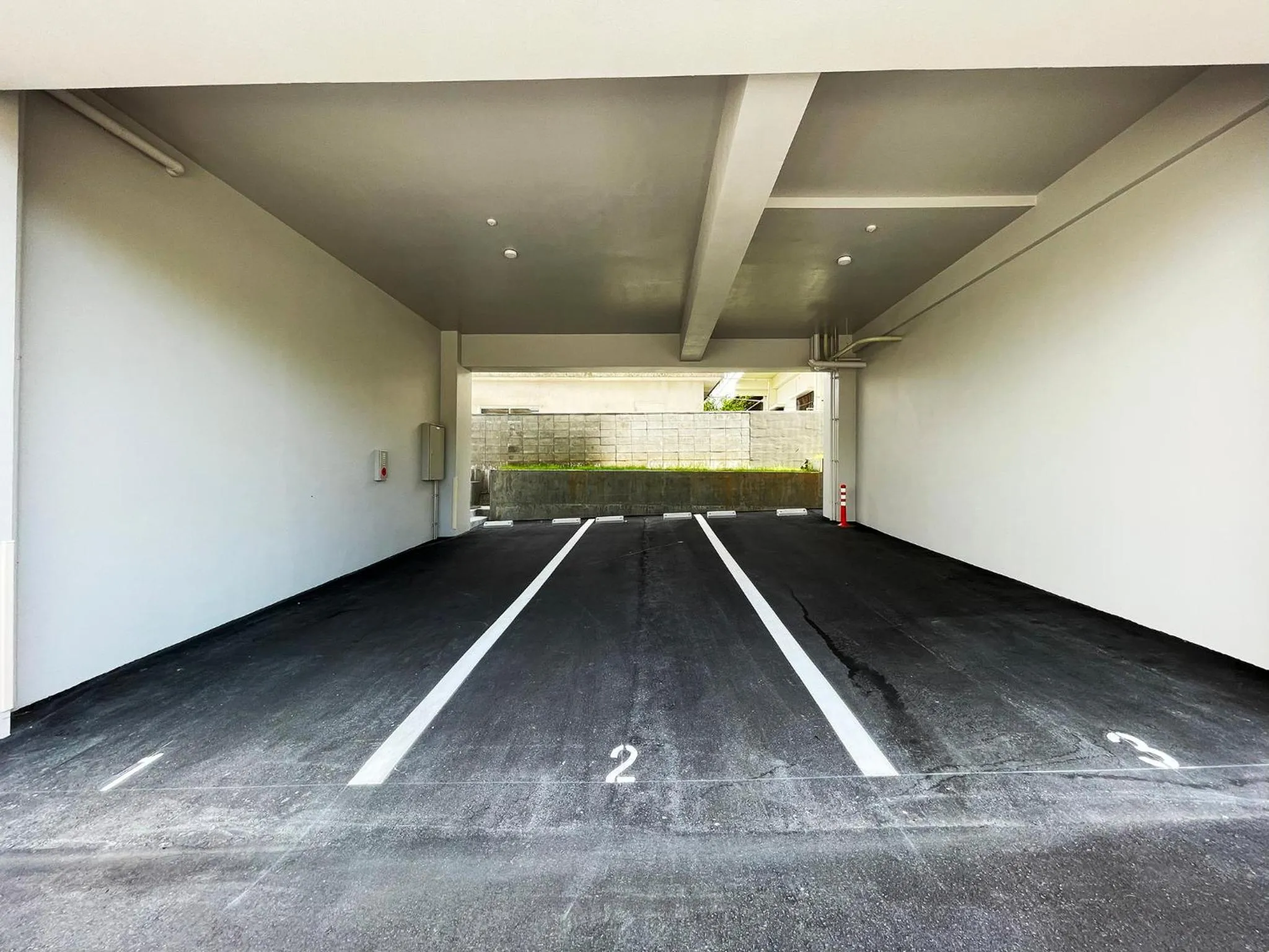 Parking in ＆Monde. Okinawa Arena Condominium