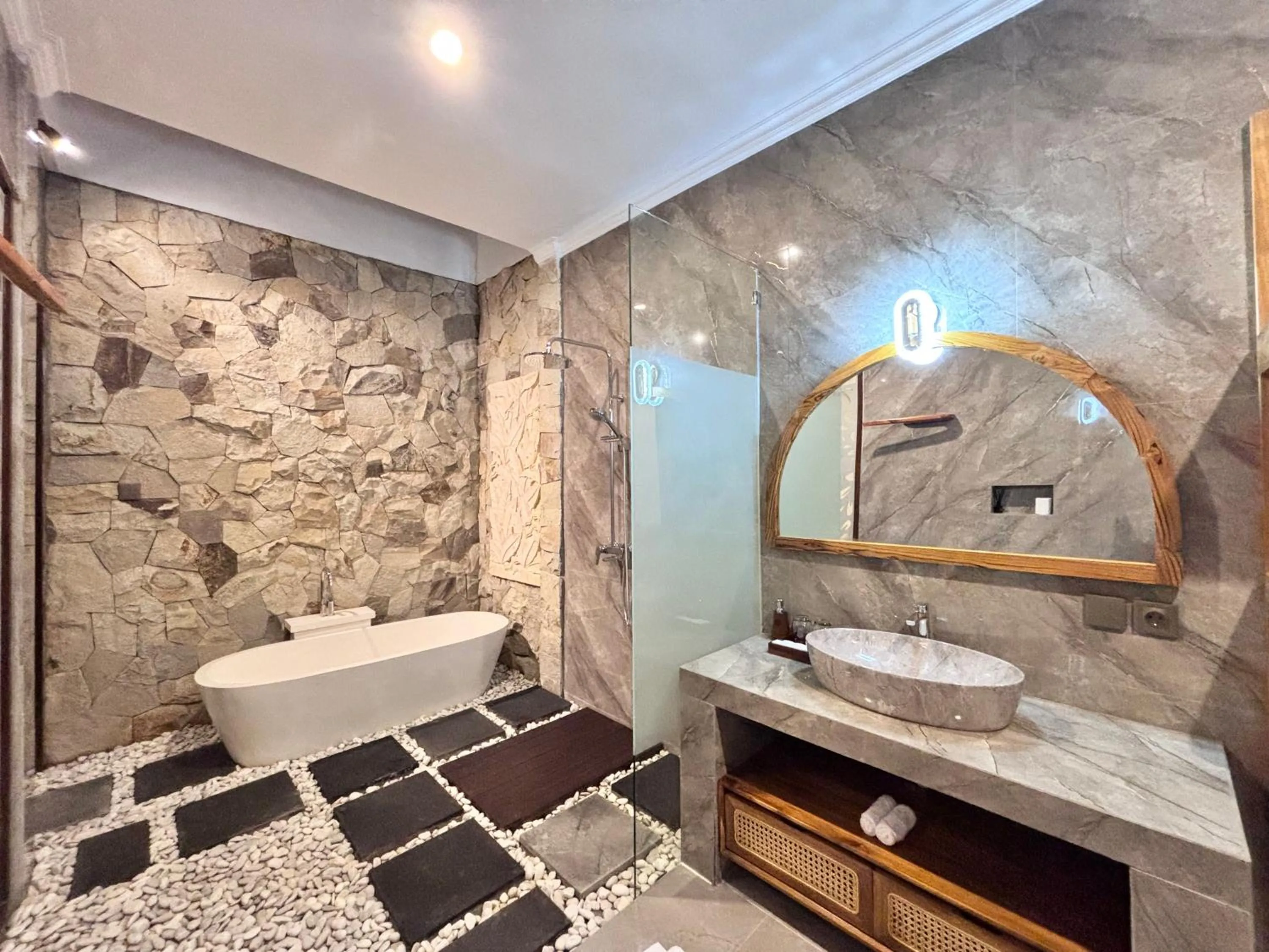 Bathroom in Arvanya Villa Ubud