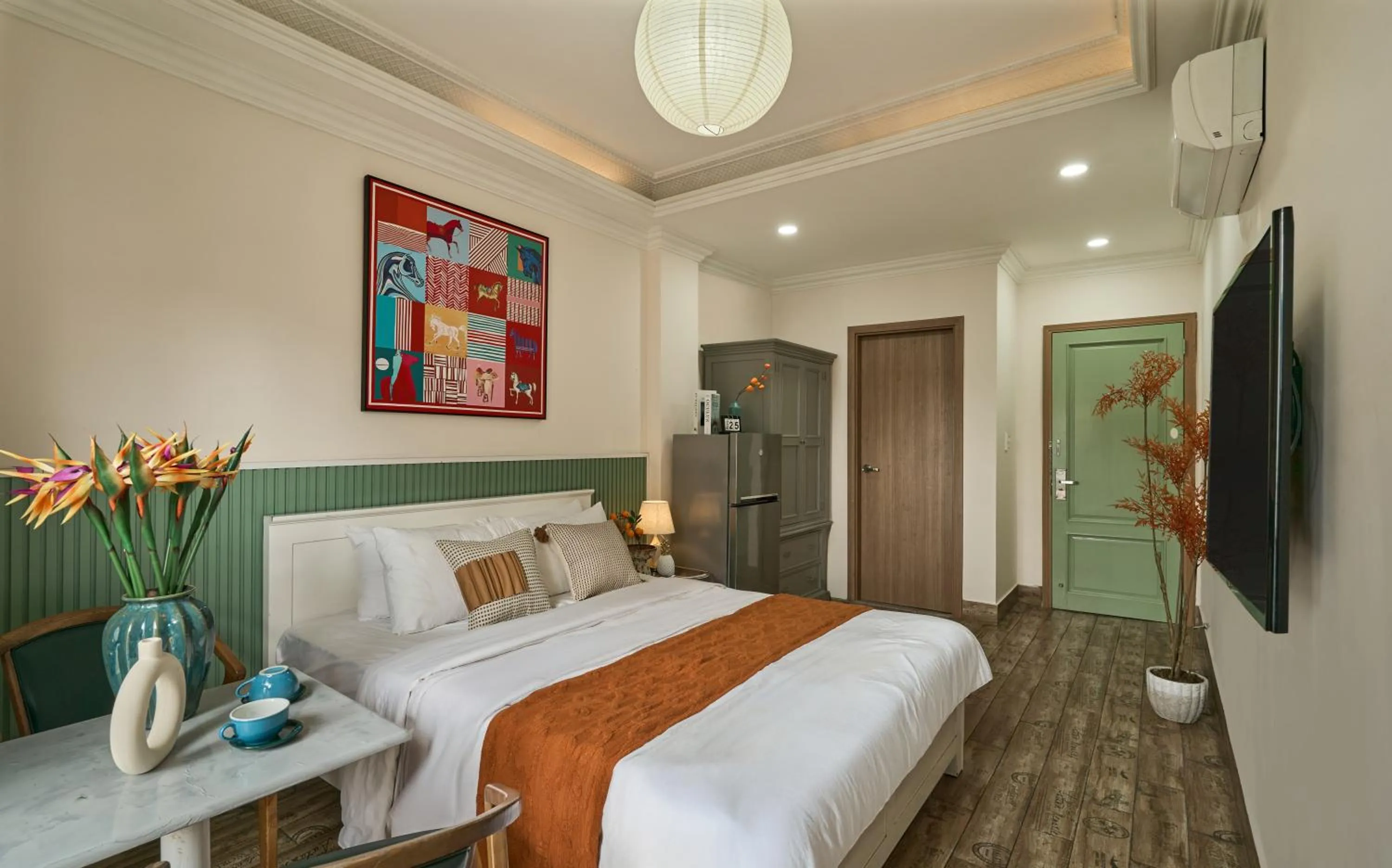 Communal lounge/ TV room, Bed in The Passion Hotel Airport - 5 minutes to Tan Son Nhat