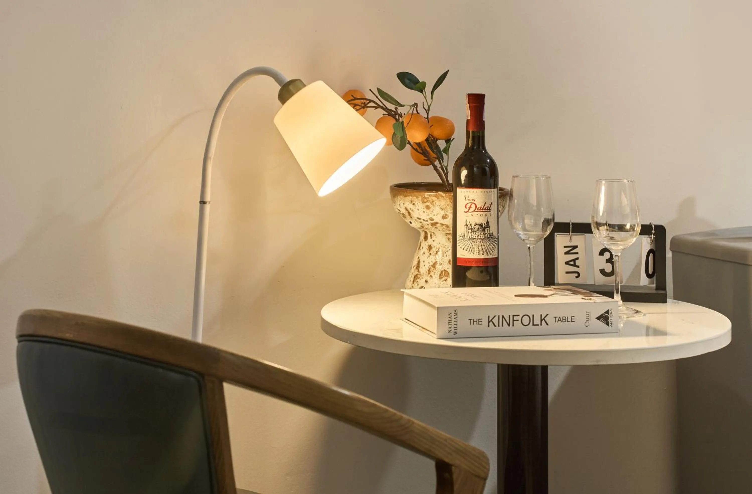 Food and drinks in The Passion Hotel Airport - 5 minutes to Tan Son Nhat