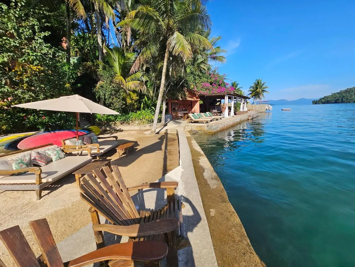 Restaurant/places to eat in Pousada e Mergulho Jamanta