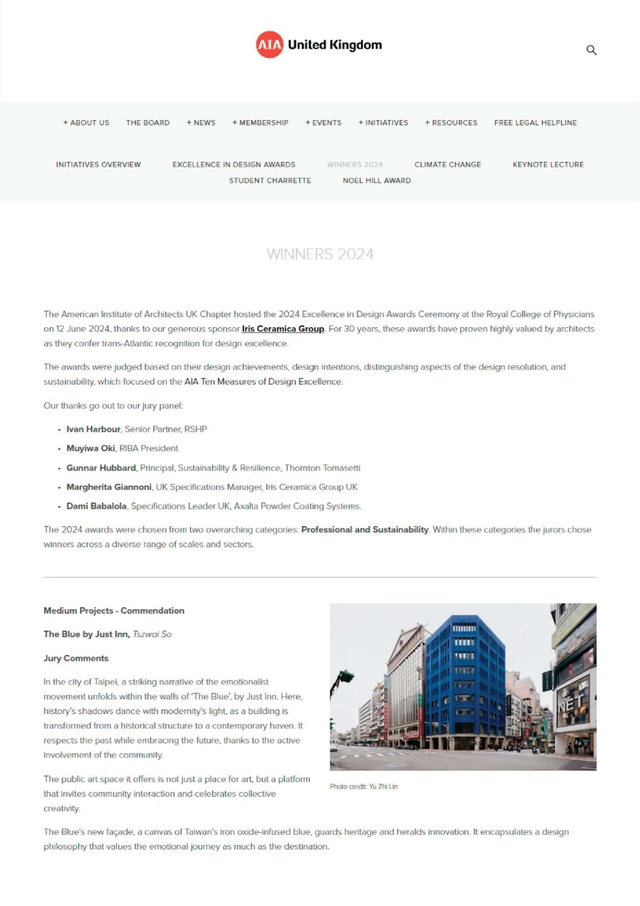 Text overlay in The Blue by Just Inn