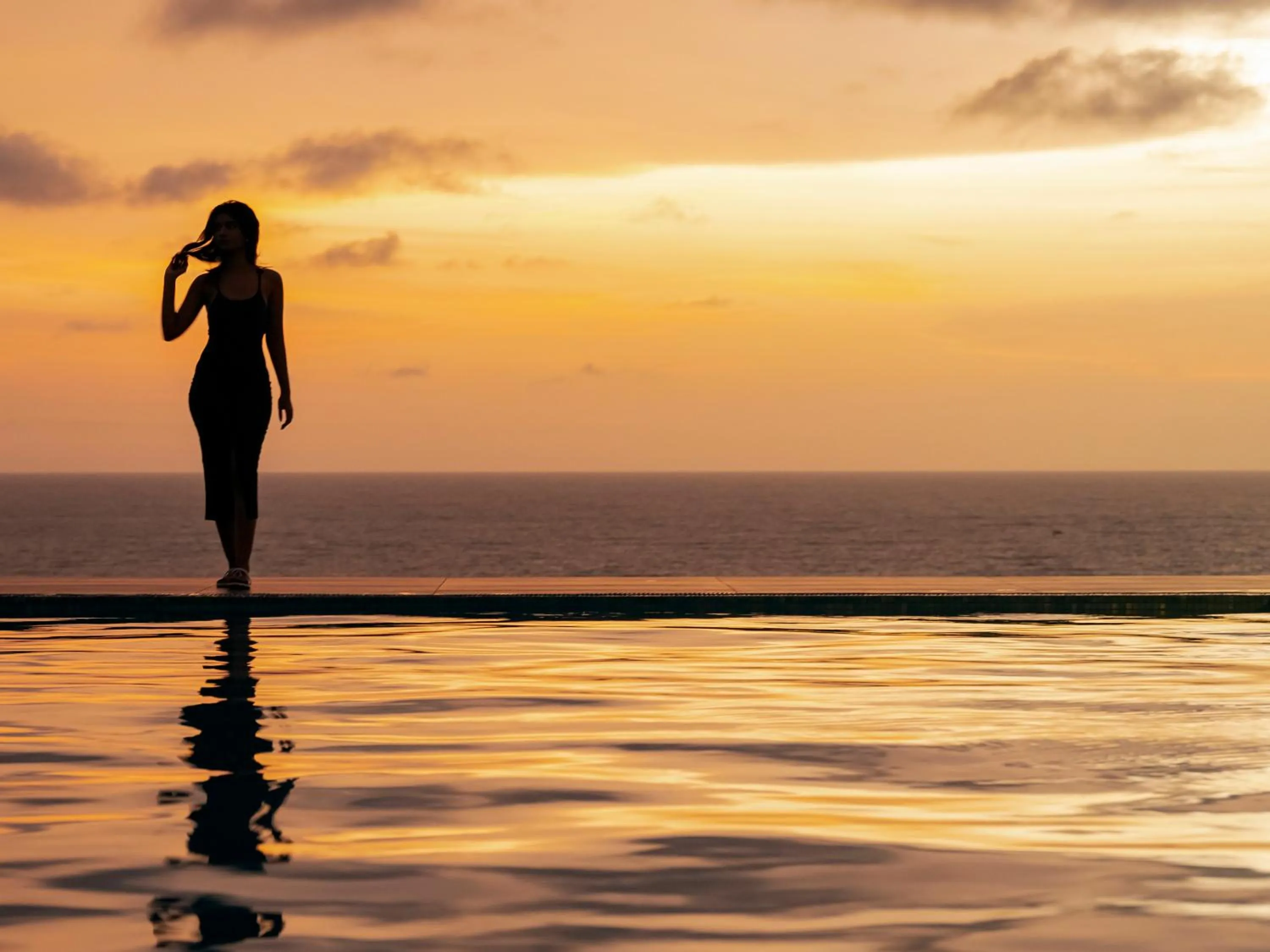 Beach in Corundum Breeze Negombo