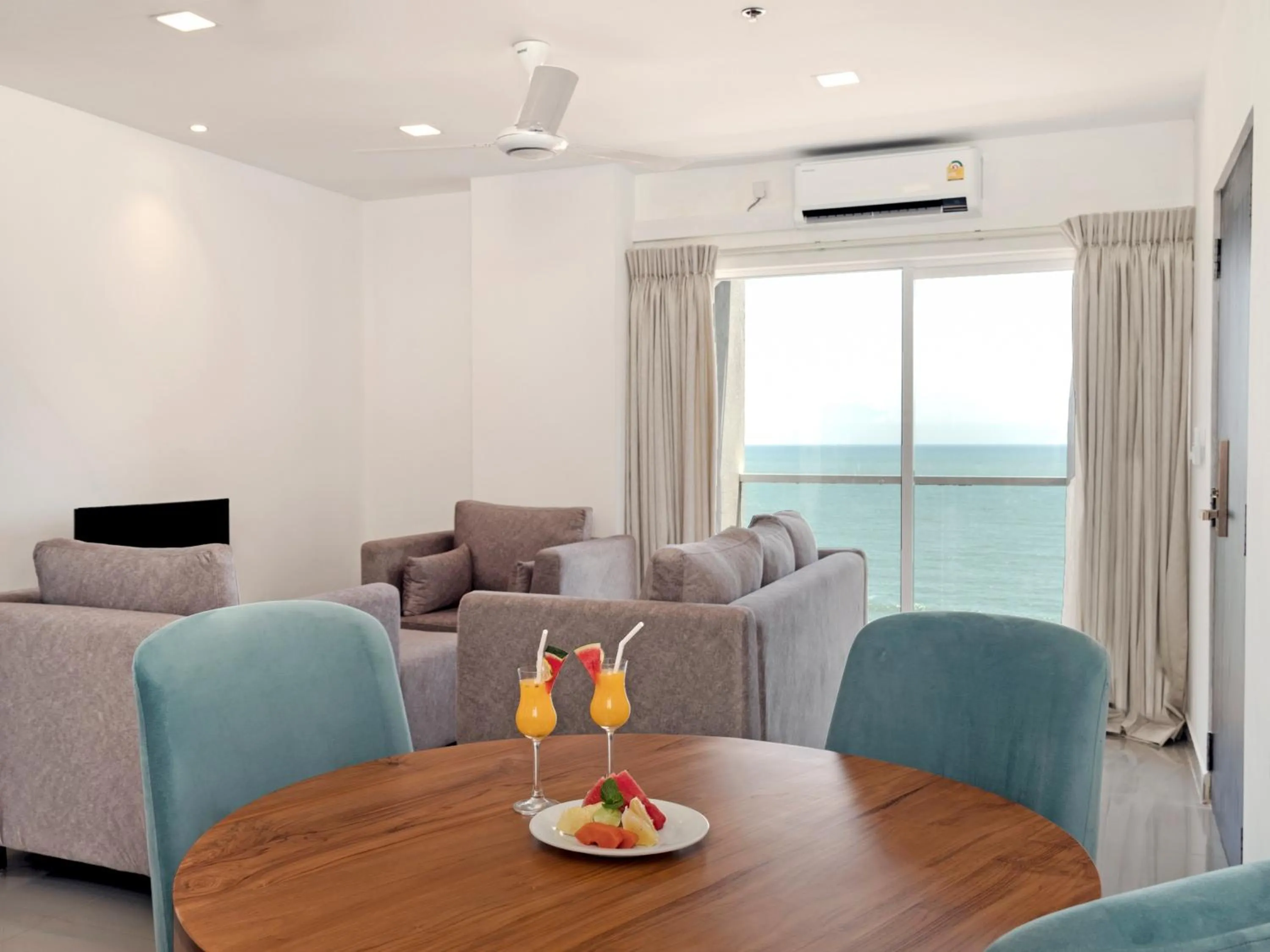TV and multimedia in Corundum Breeze Negombo