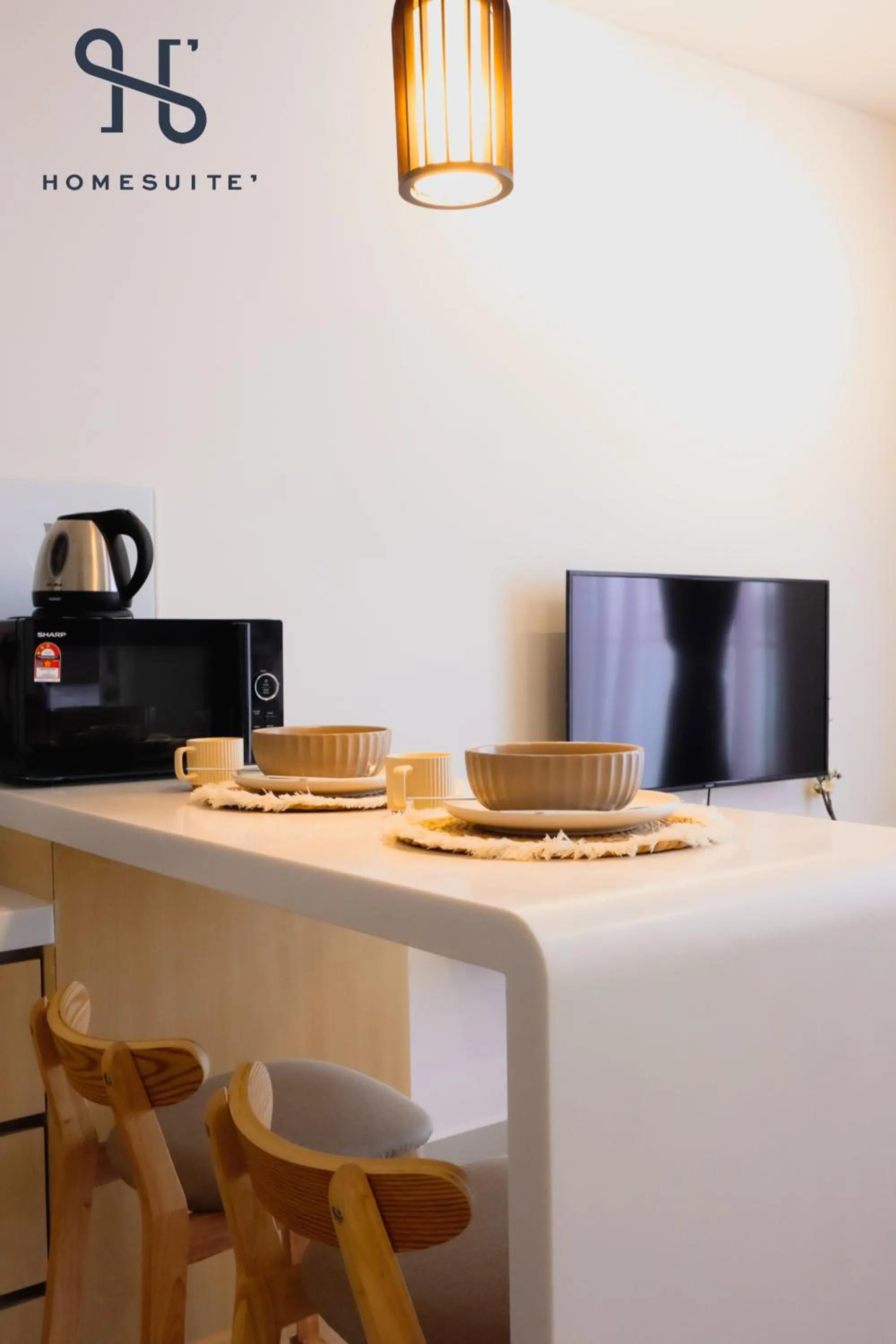 Kitchen or kitchenette in The Shore by Homesuite'