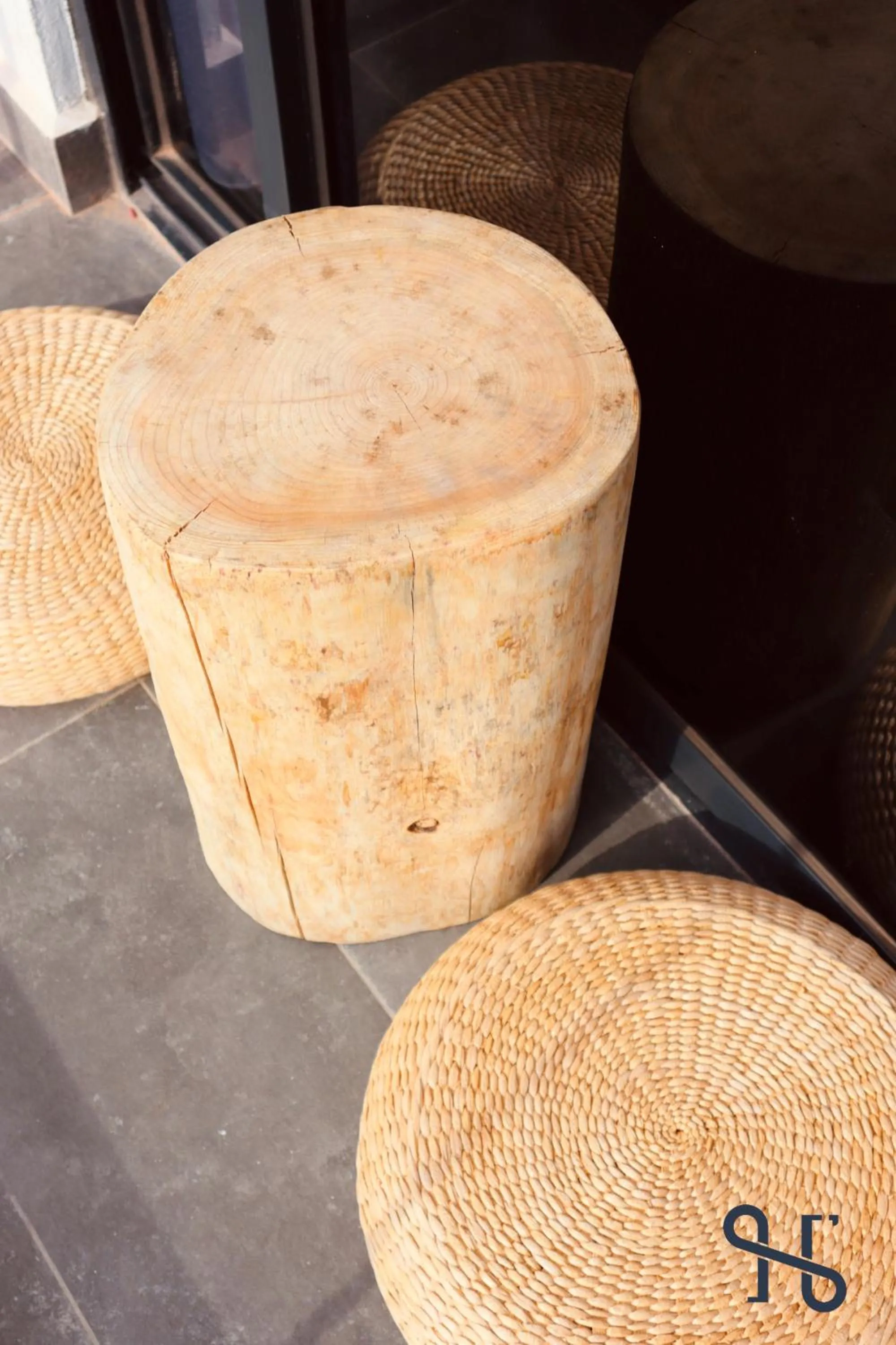 Balcony/Terrace in The Shore by Homesuite'