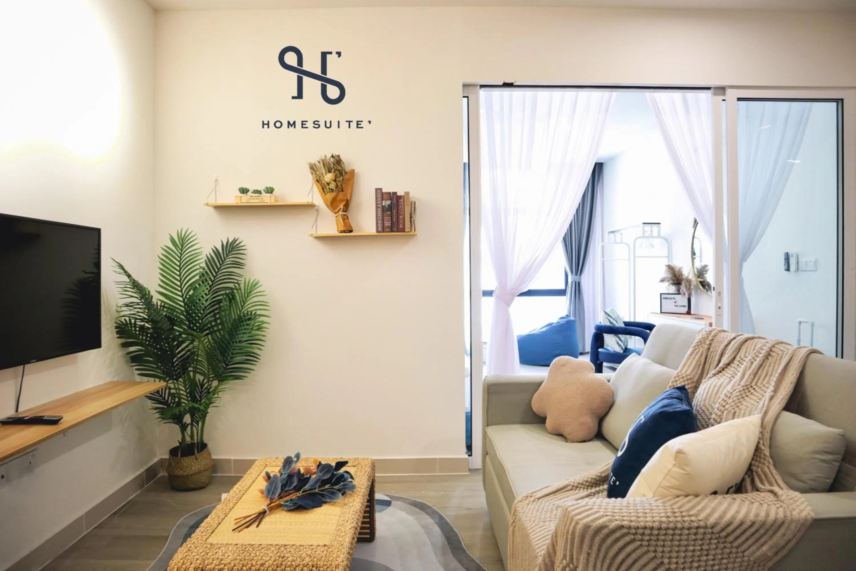 Toilet in The Shore by Homesuite'