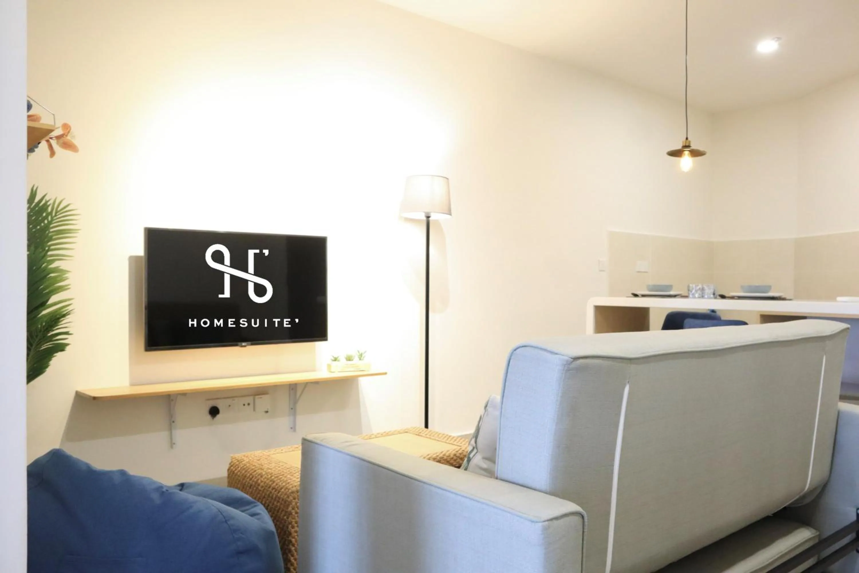 Living room in The Shore by Homesuite'