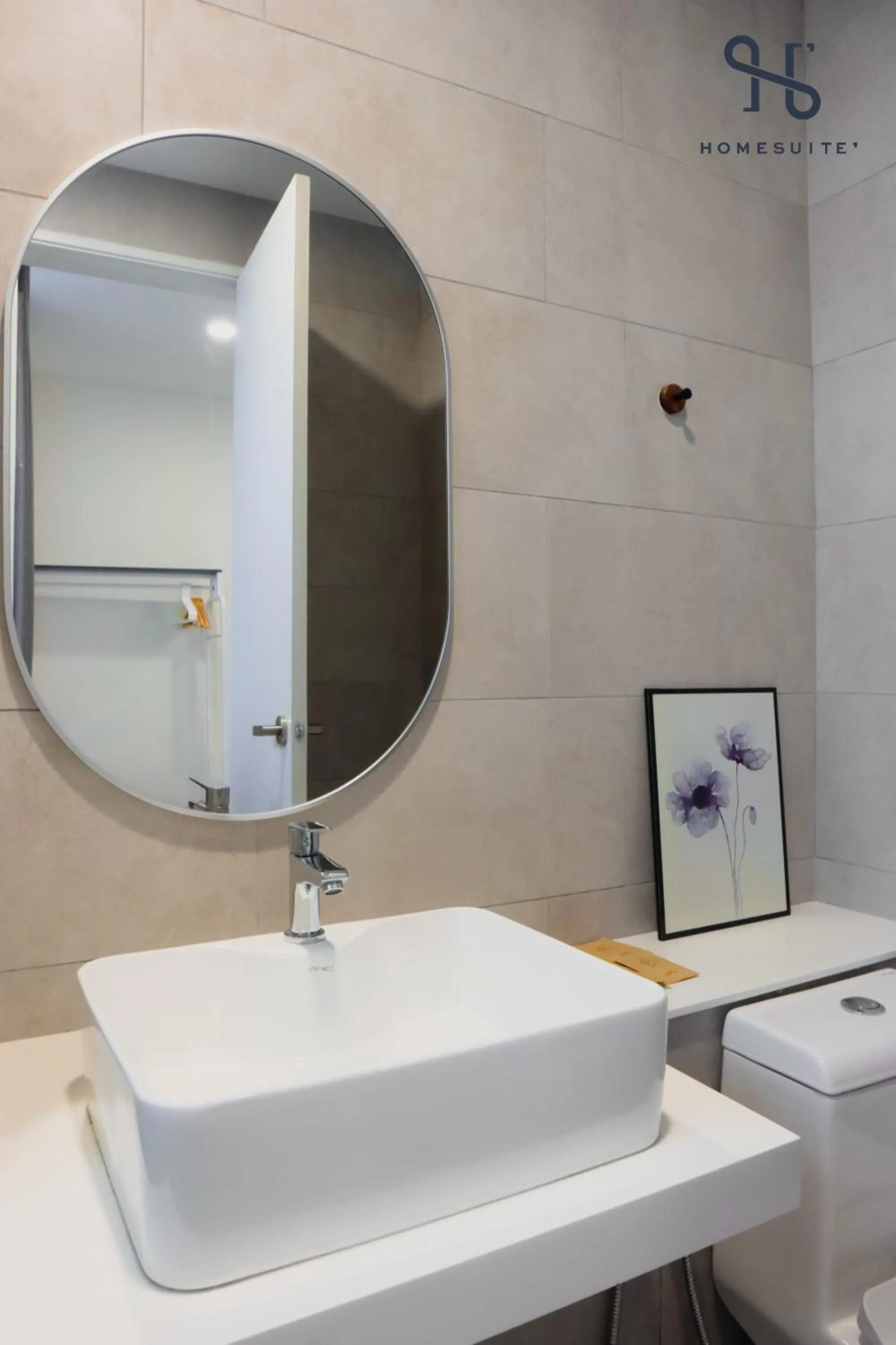 Toilet in The Shore by Homesuite'