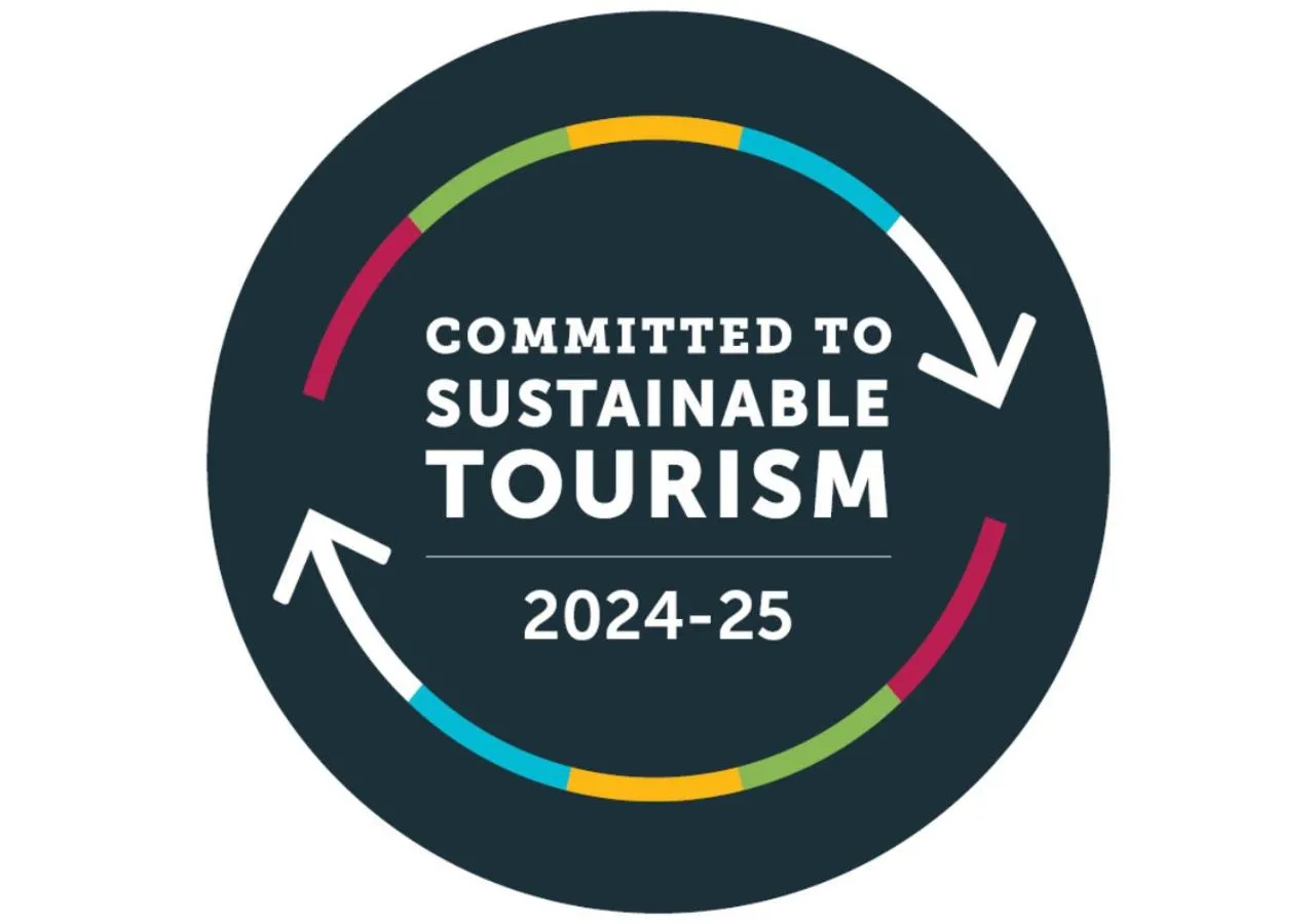 Logo/Certificate/Sign in Rock Solid Backpackers Rotorua