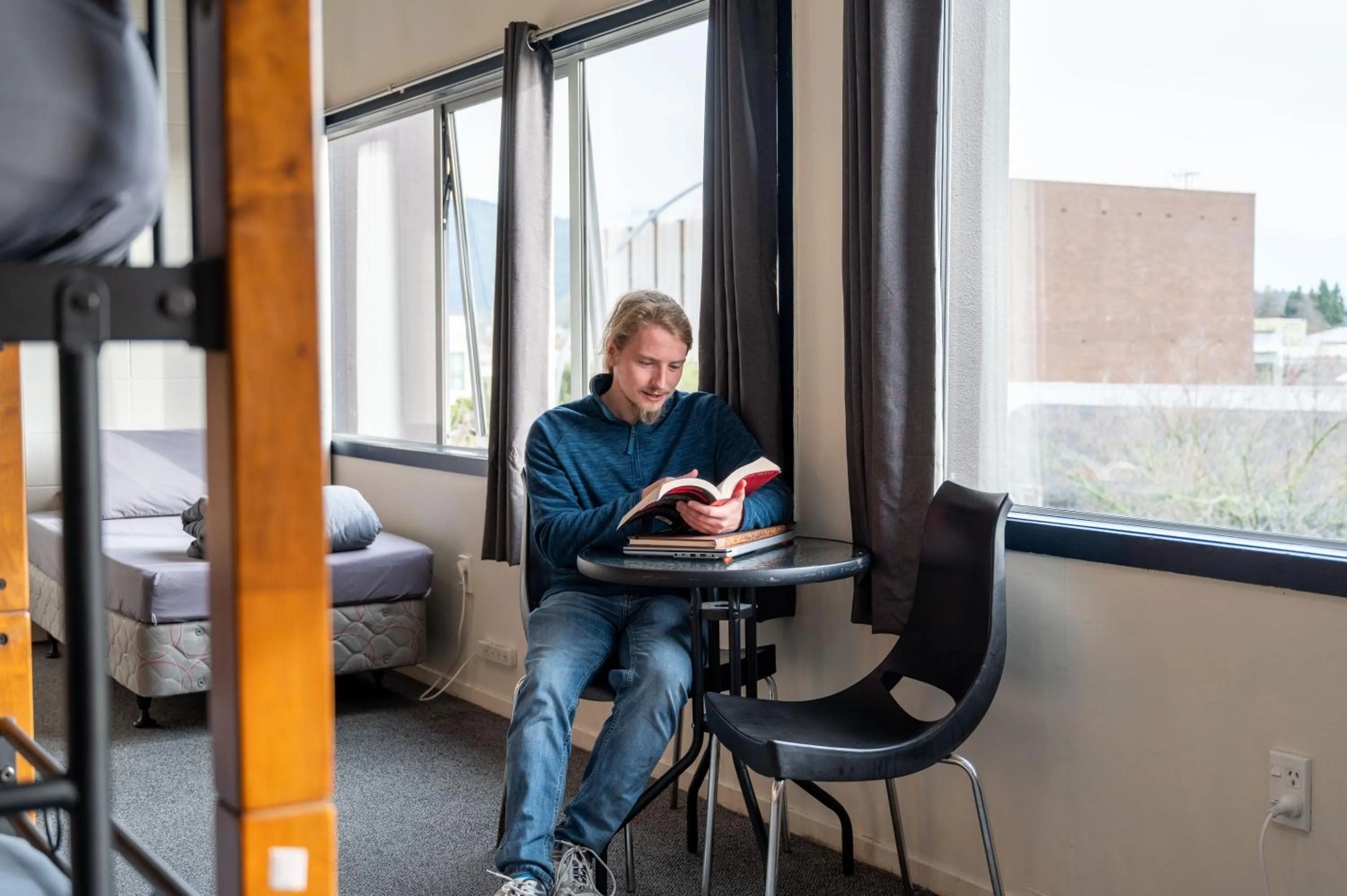 Bedroom in Rock Solid Backpackers Rotorua