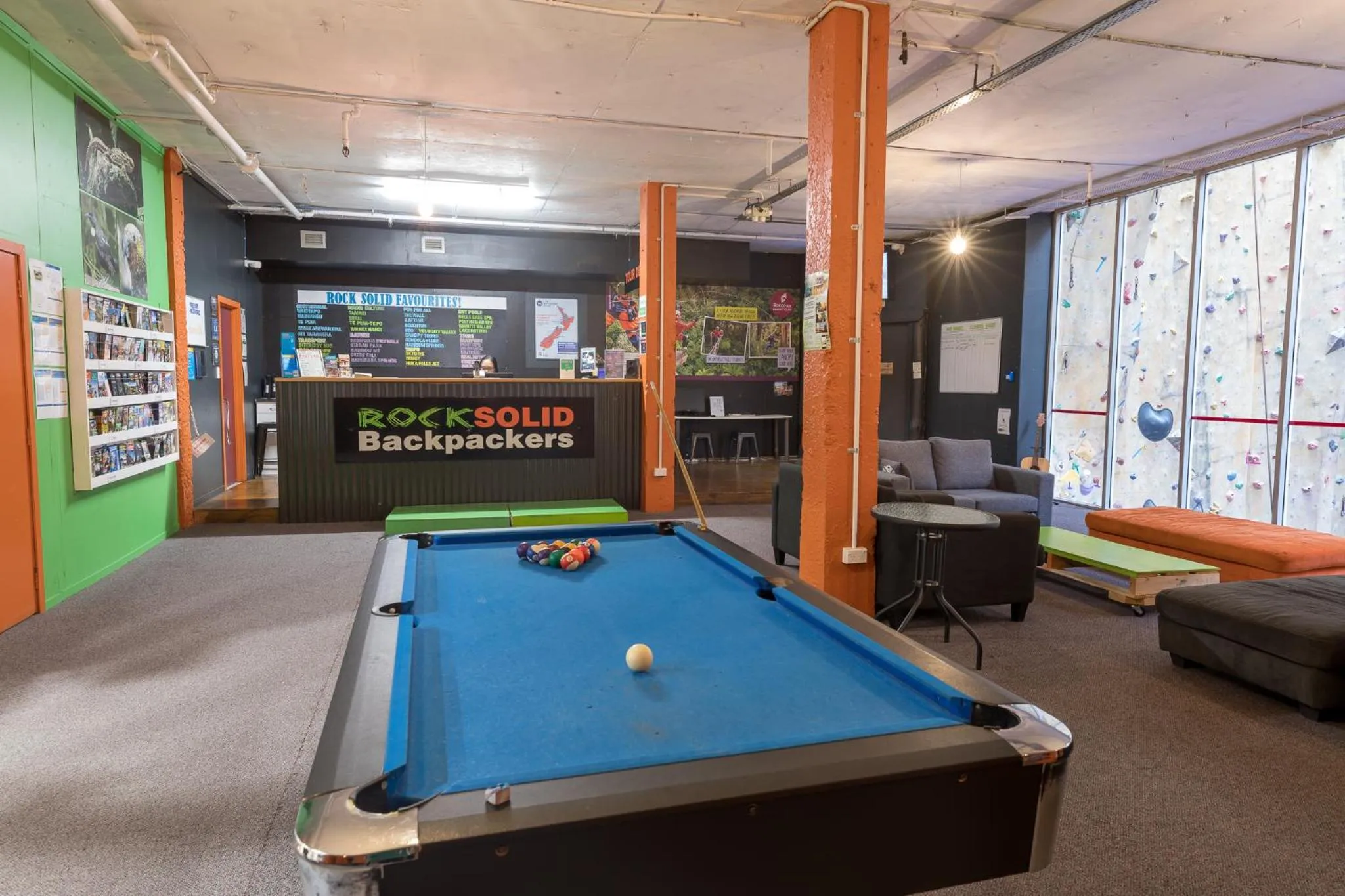 Billiard in Rock Solid Backpackers Rotorua