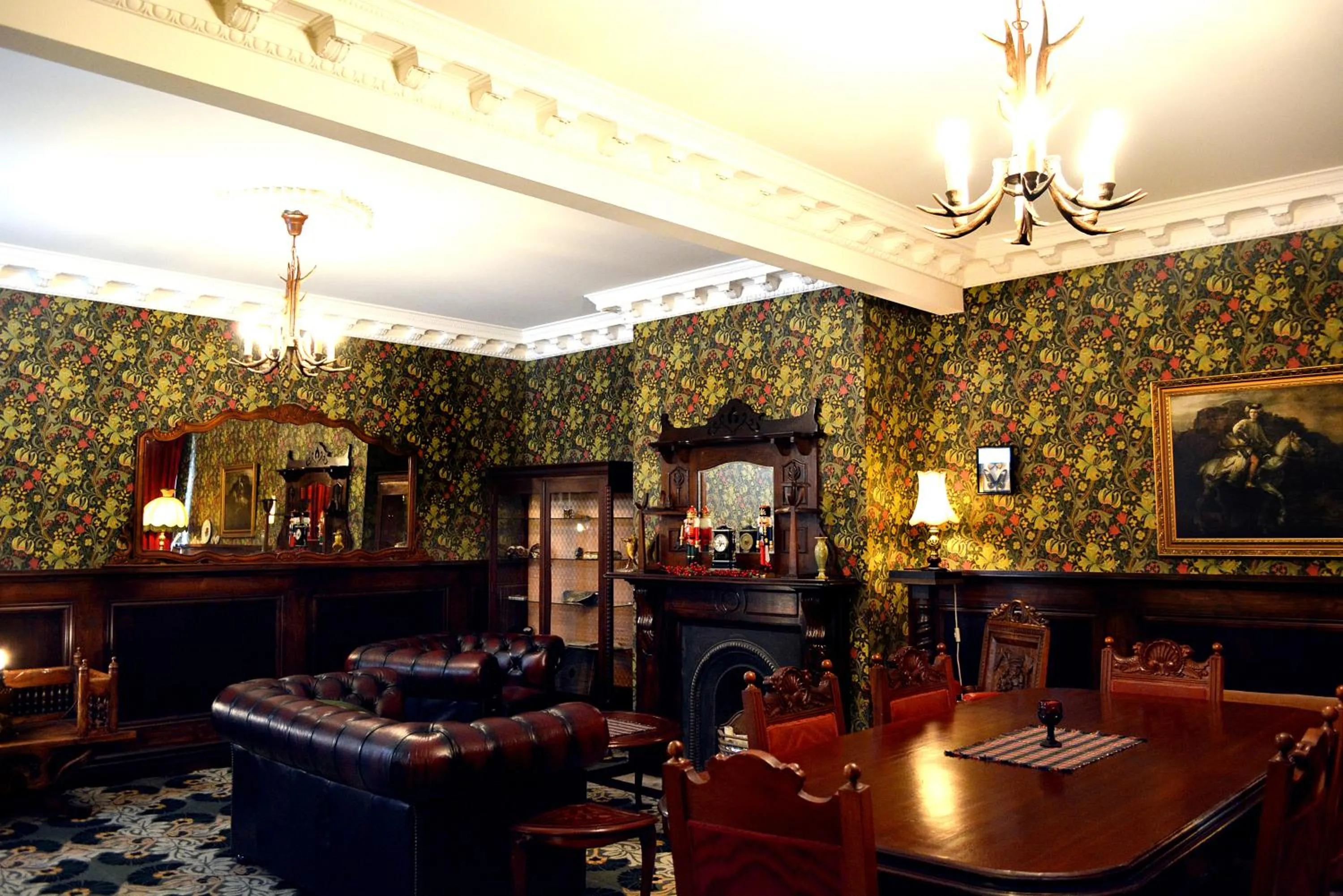 Living room in Theatre Royal Hotel