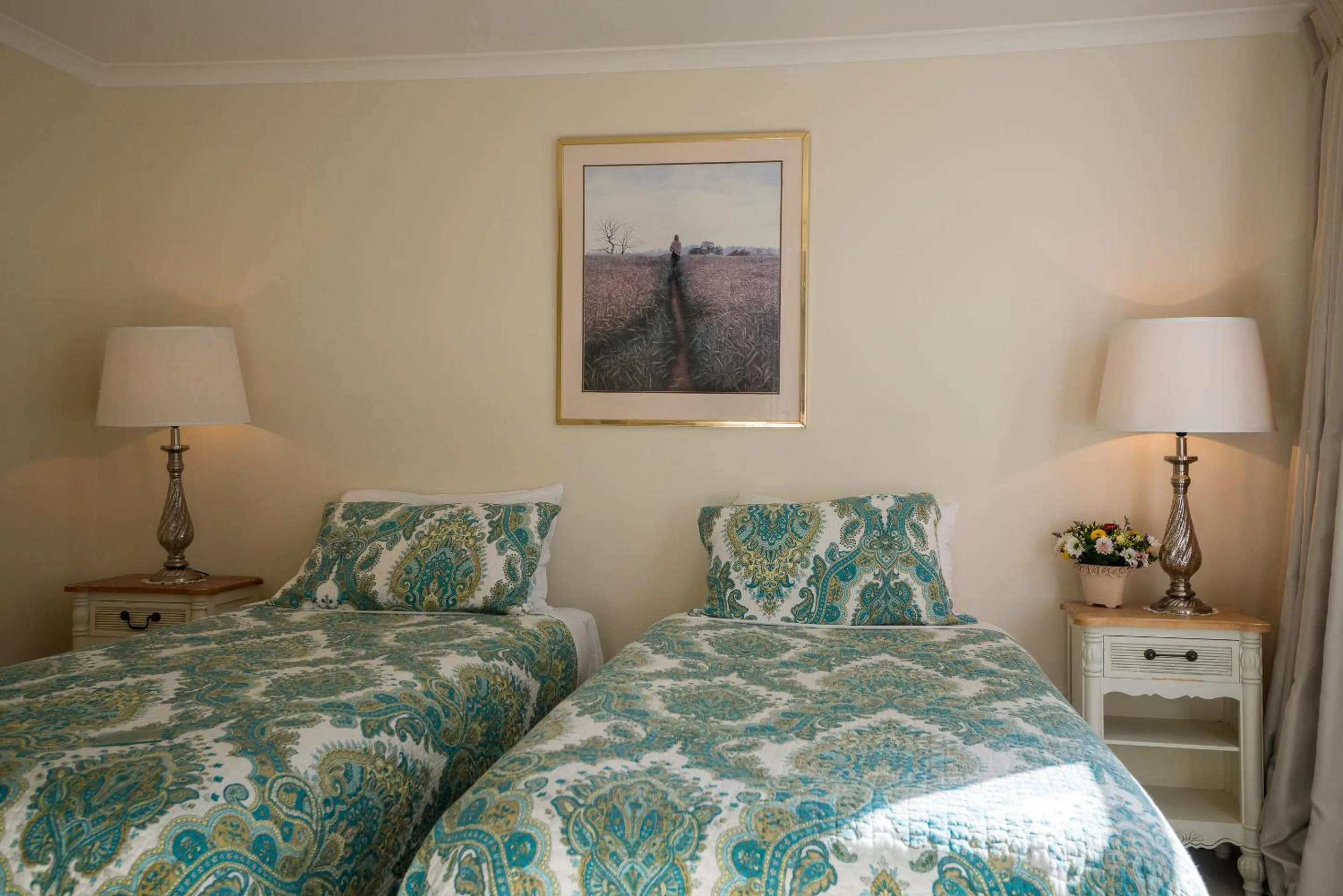 Bed in Theatre Royal Hotel