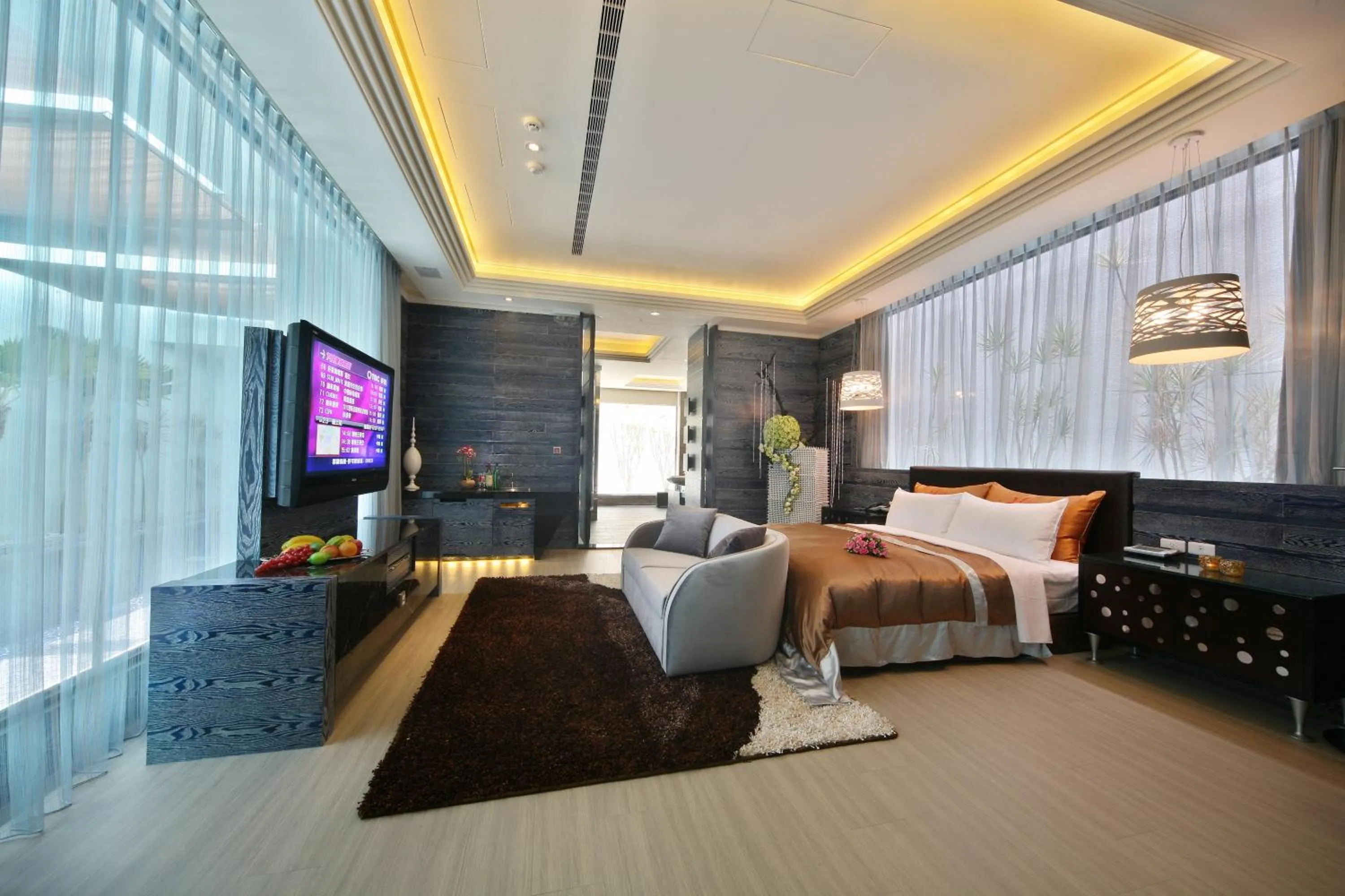 Photo of the whole room, Bed in Han Guan Motel