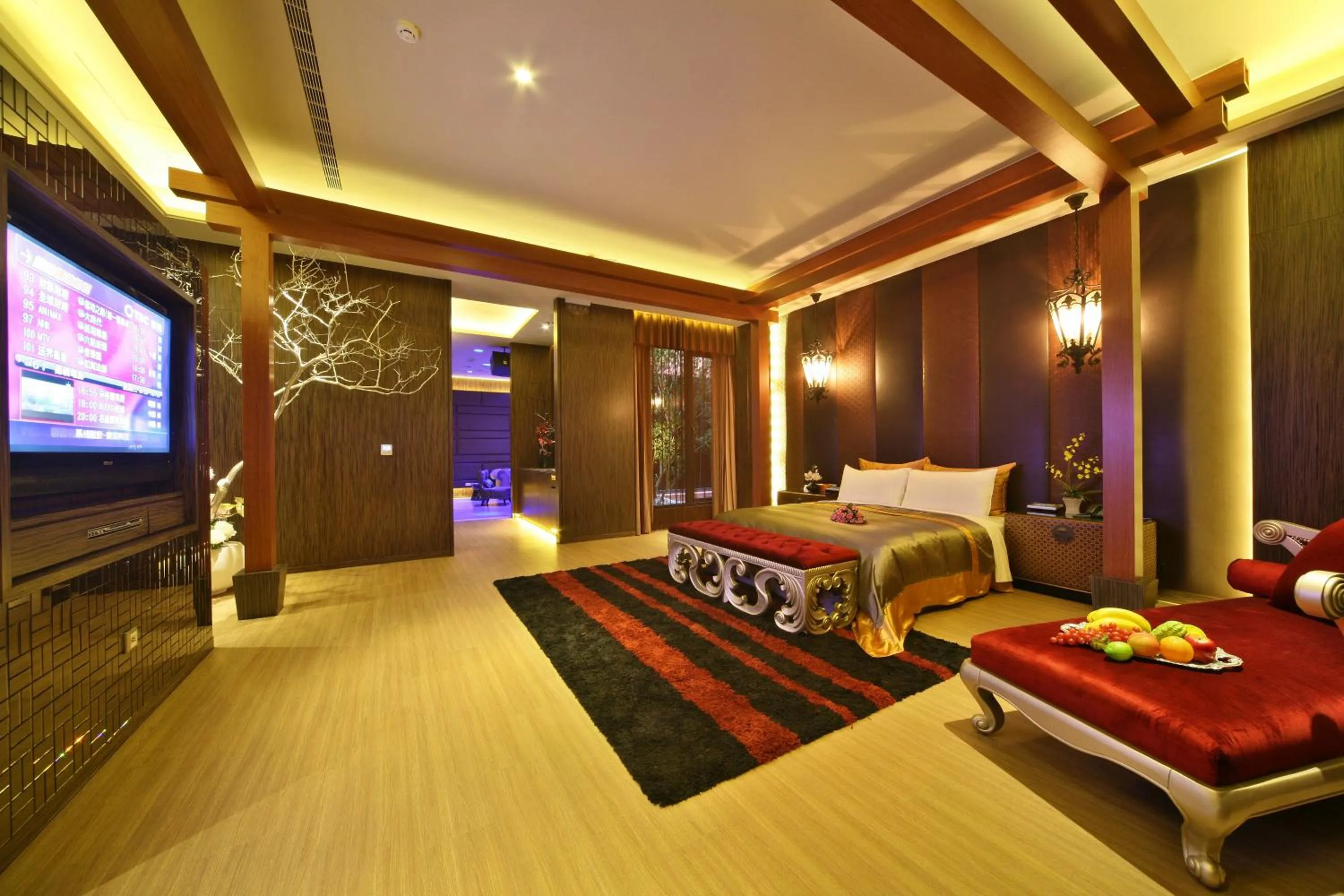 Bed in Han Guan Motel