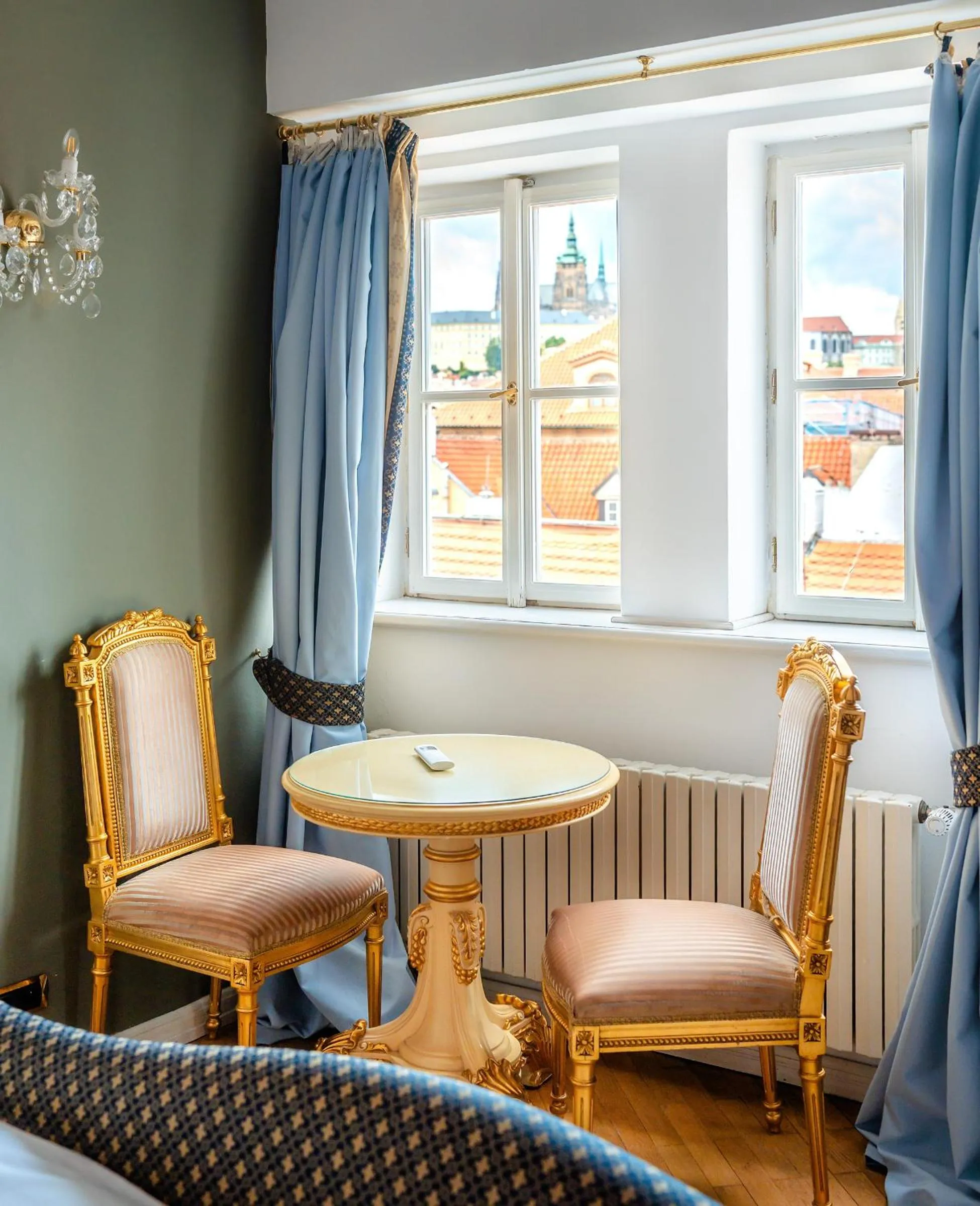 Seating area in Nosticova Heritage