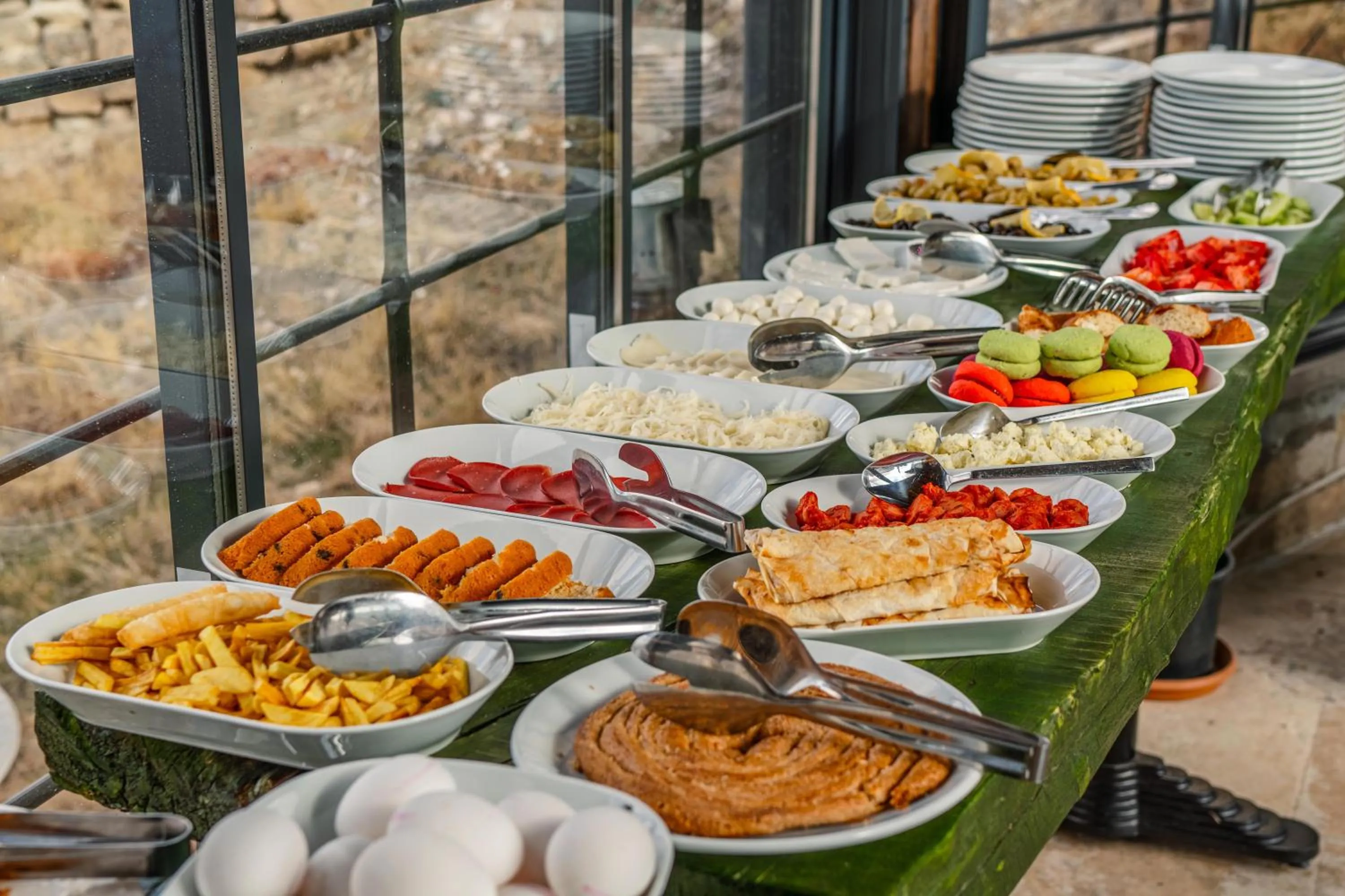 Restaurant/places to eat in Belenus Cave House