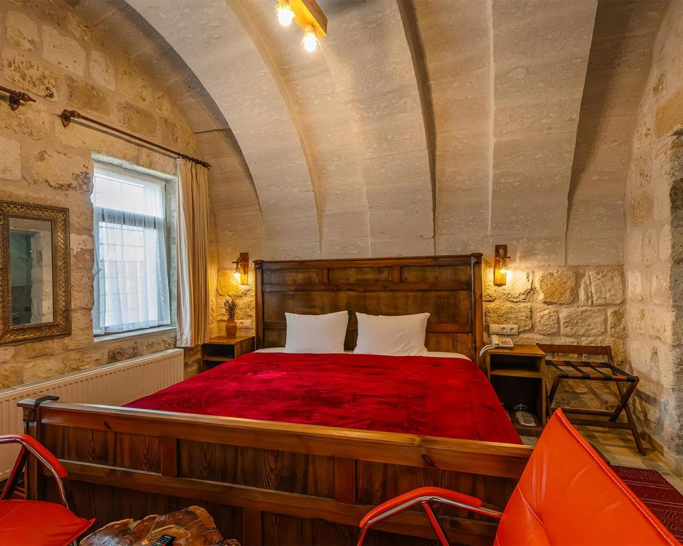 Bed in Belenus Cave House