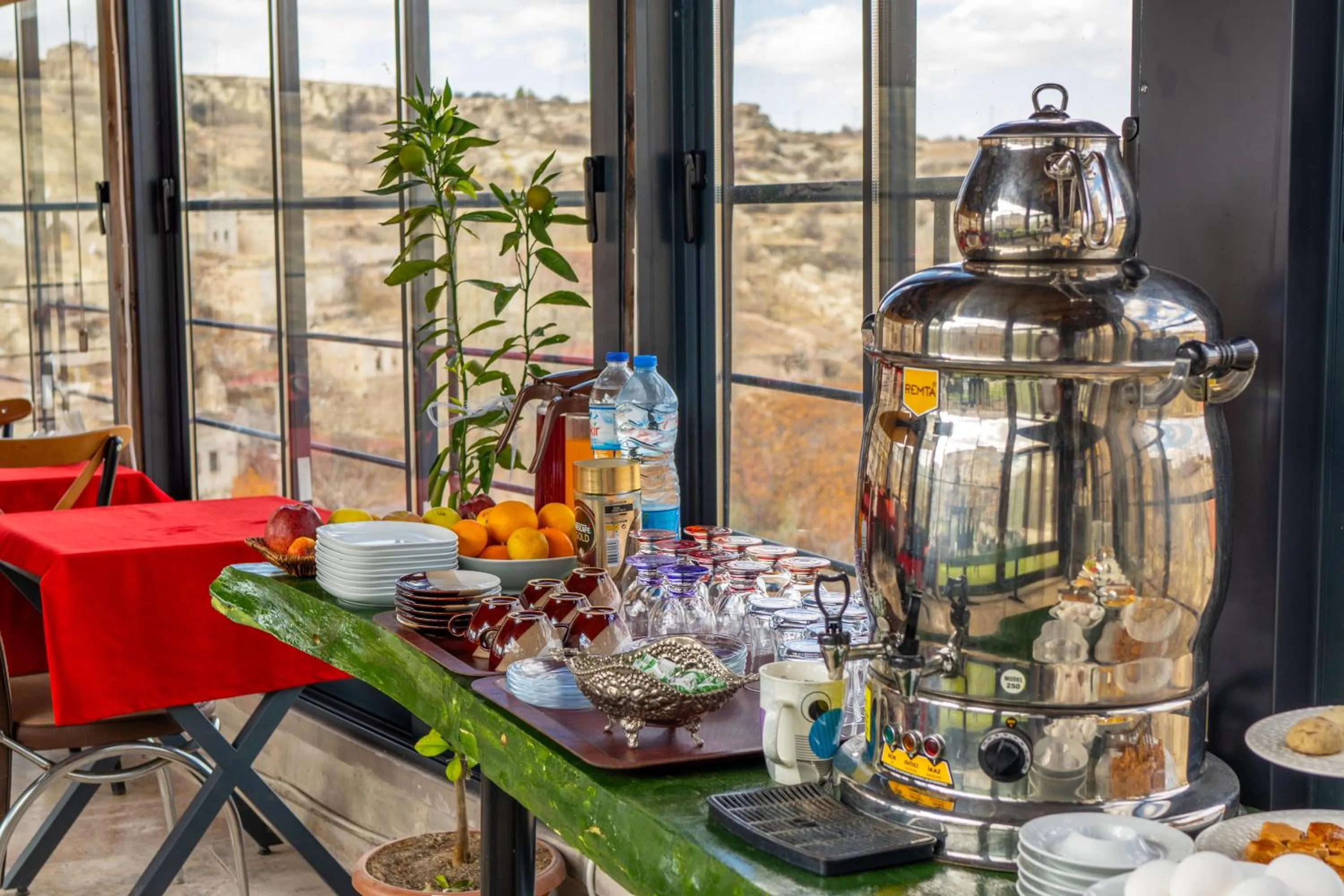 Food and drinks in Belenus Cave House