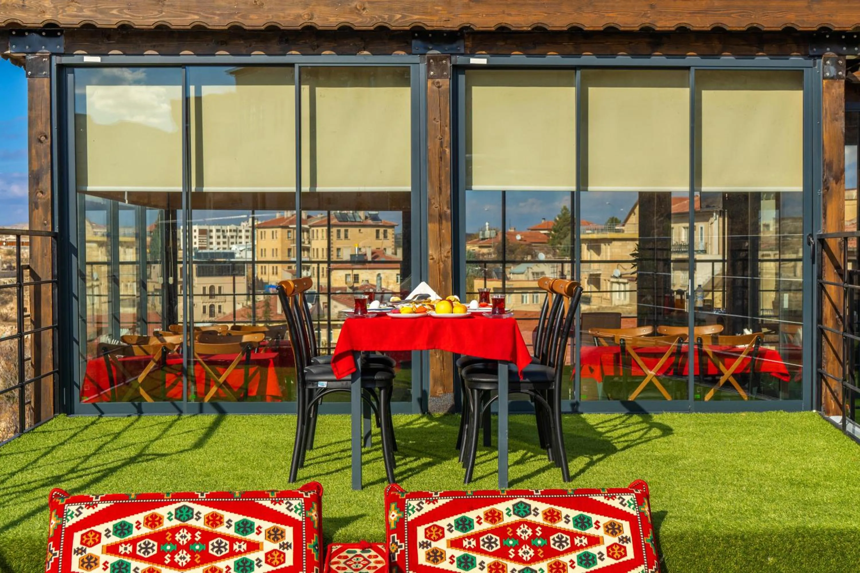 Restaurant/places to eat in Belenus Cave House