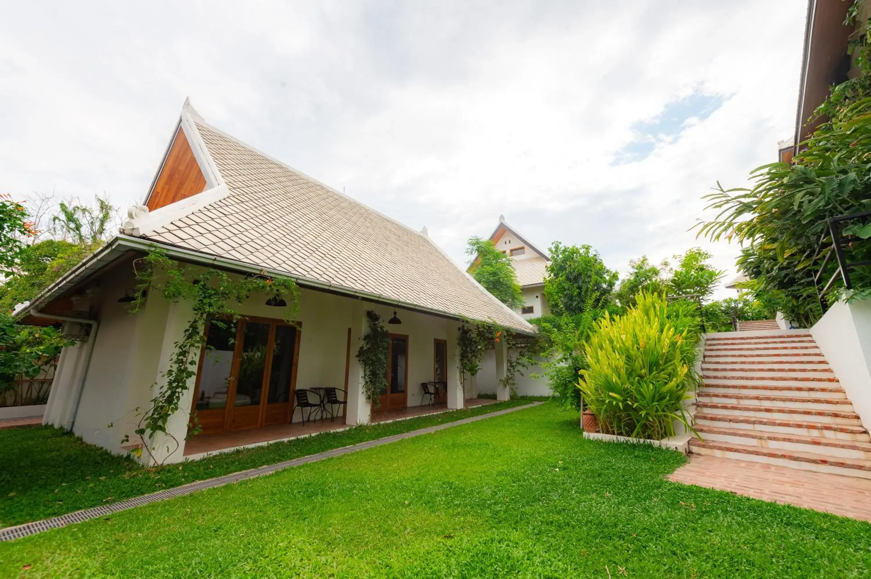 Property building in Madilao Hotel Property building in Madilao Hotel