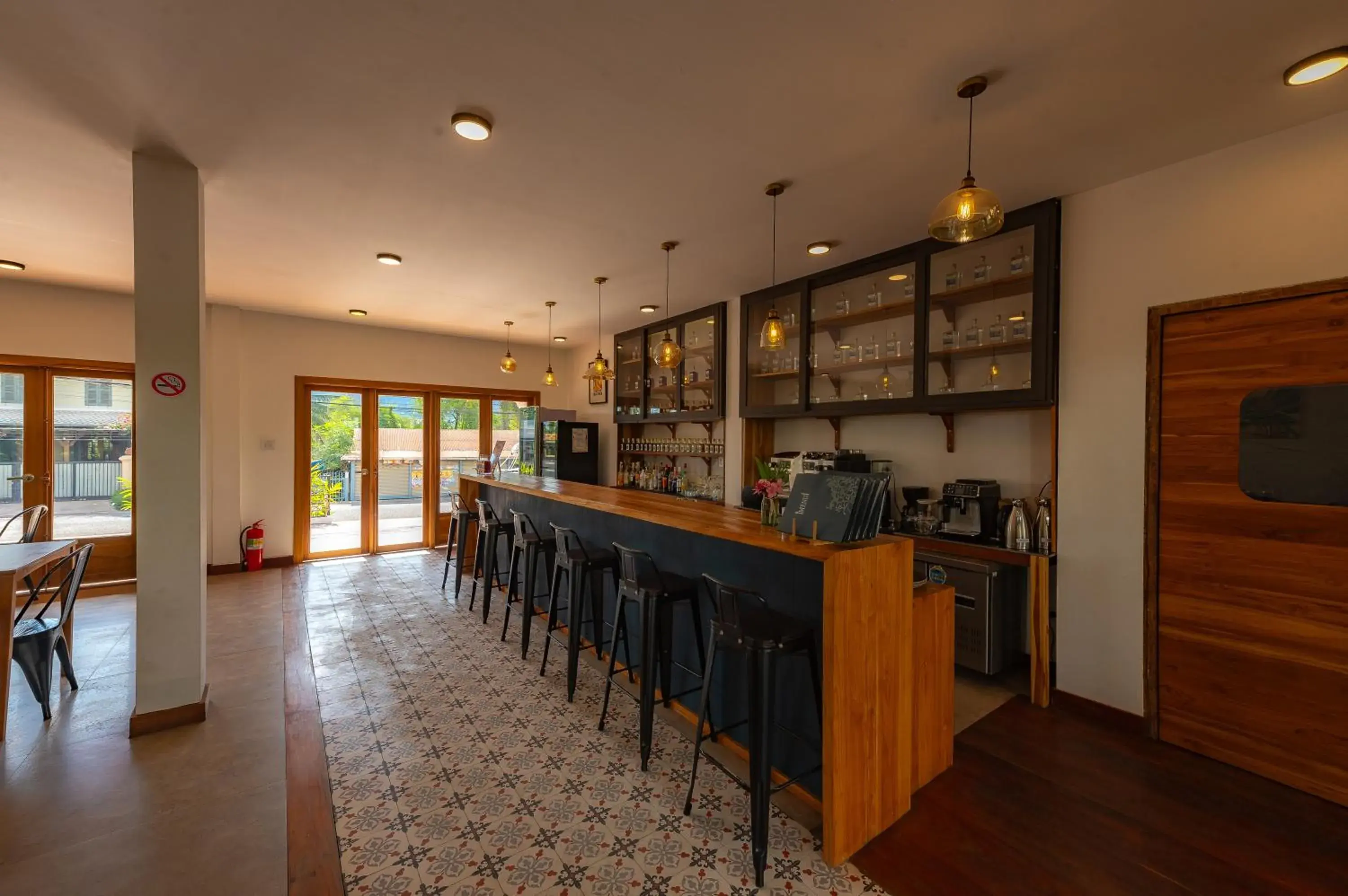 Lounge or bar in Madilao Hotel Lounge or bar in Madilao Hotel