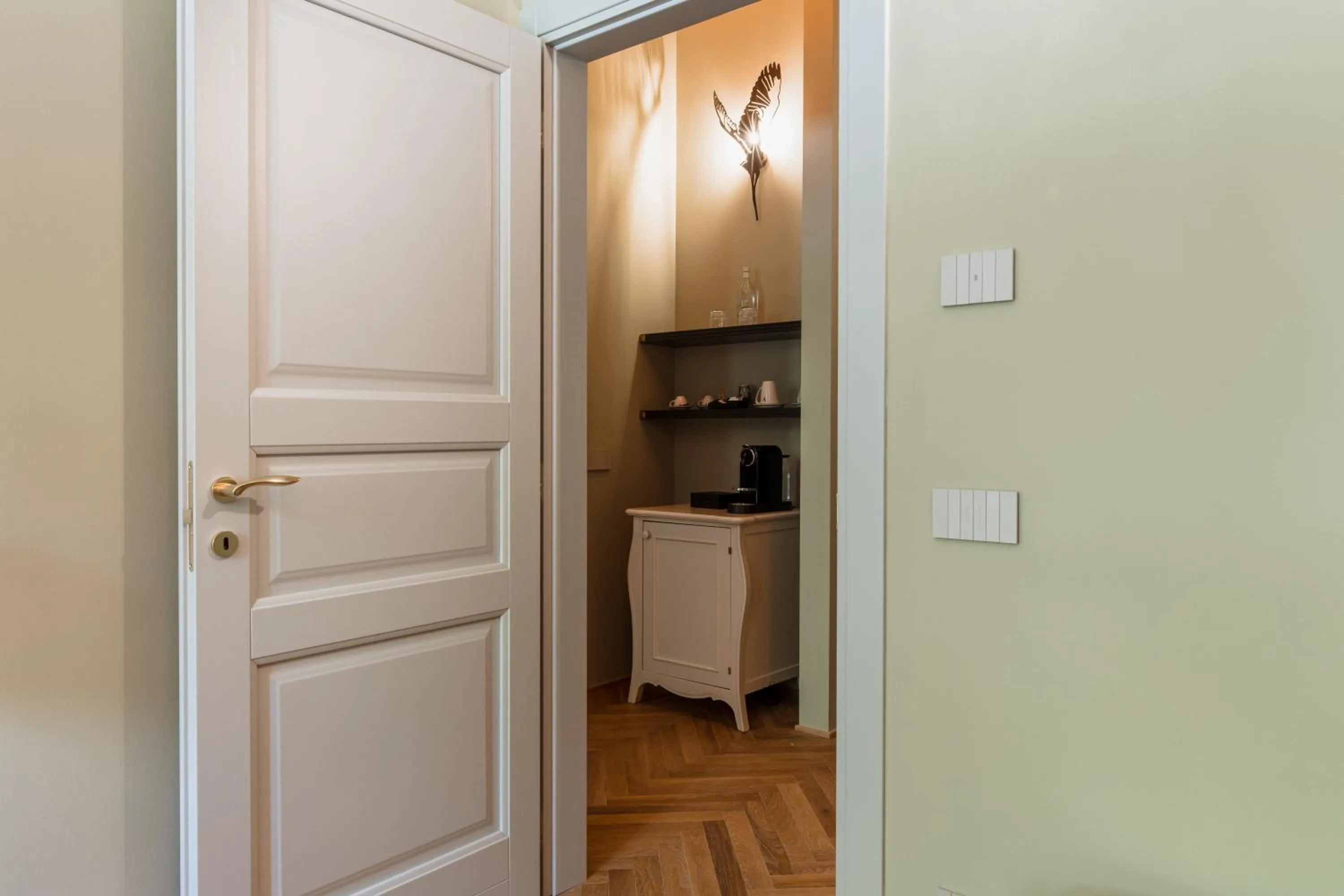 minibar in Pavillon Suite