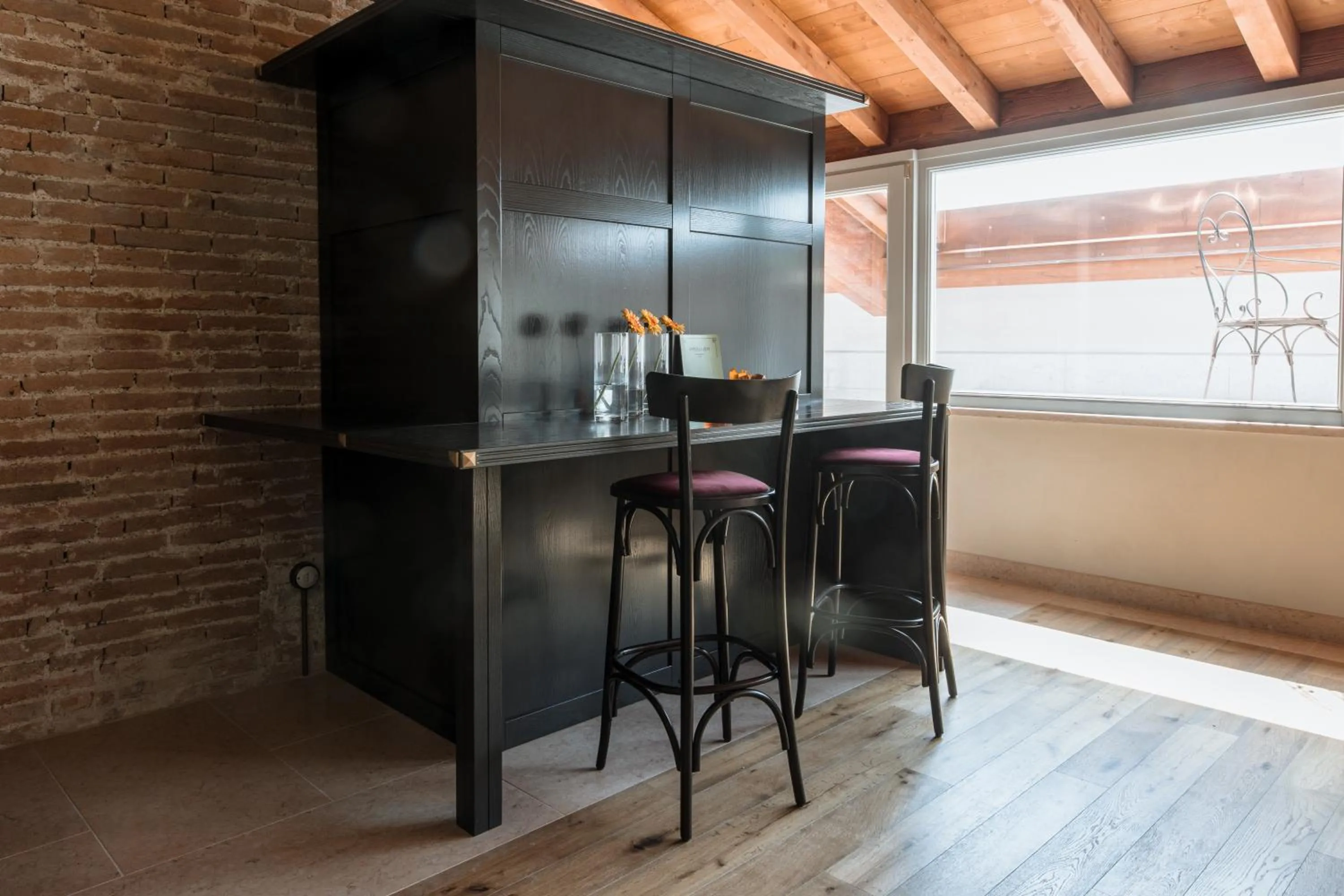 wardrobe in Pavillon Suite